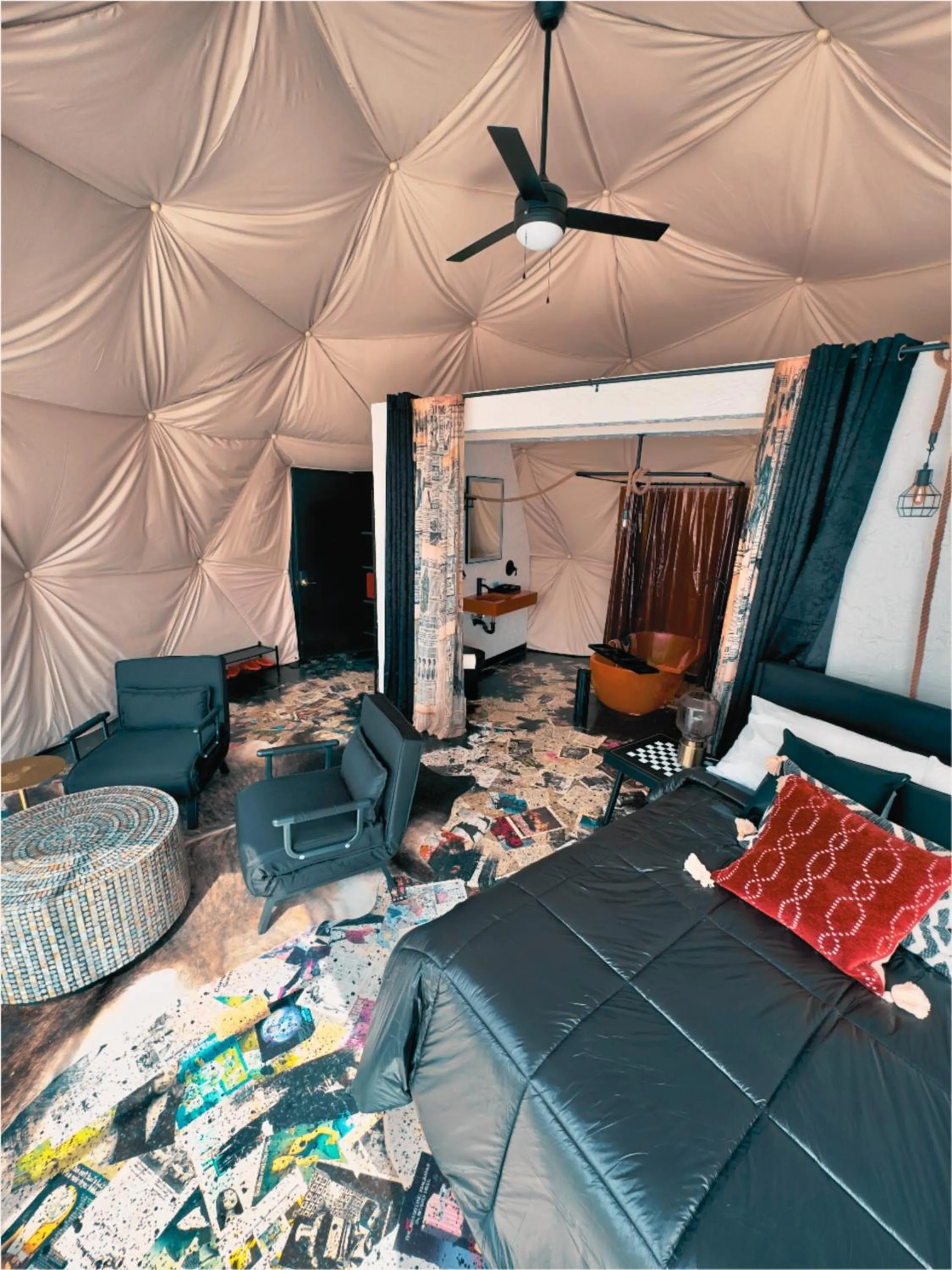 Photo of the whole room in DayDreamer Domes