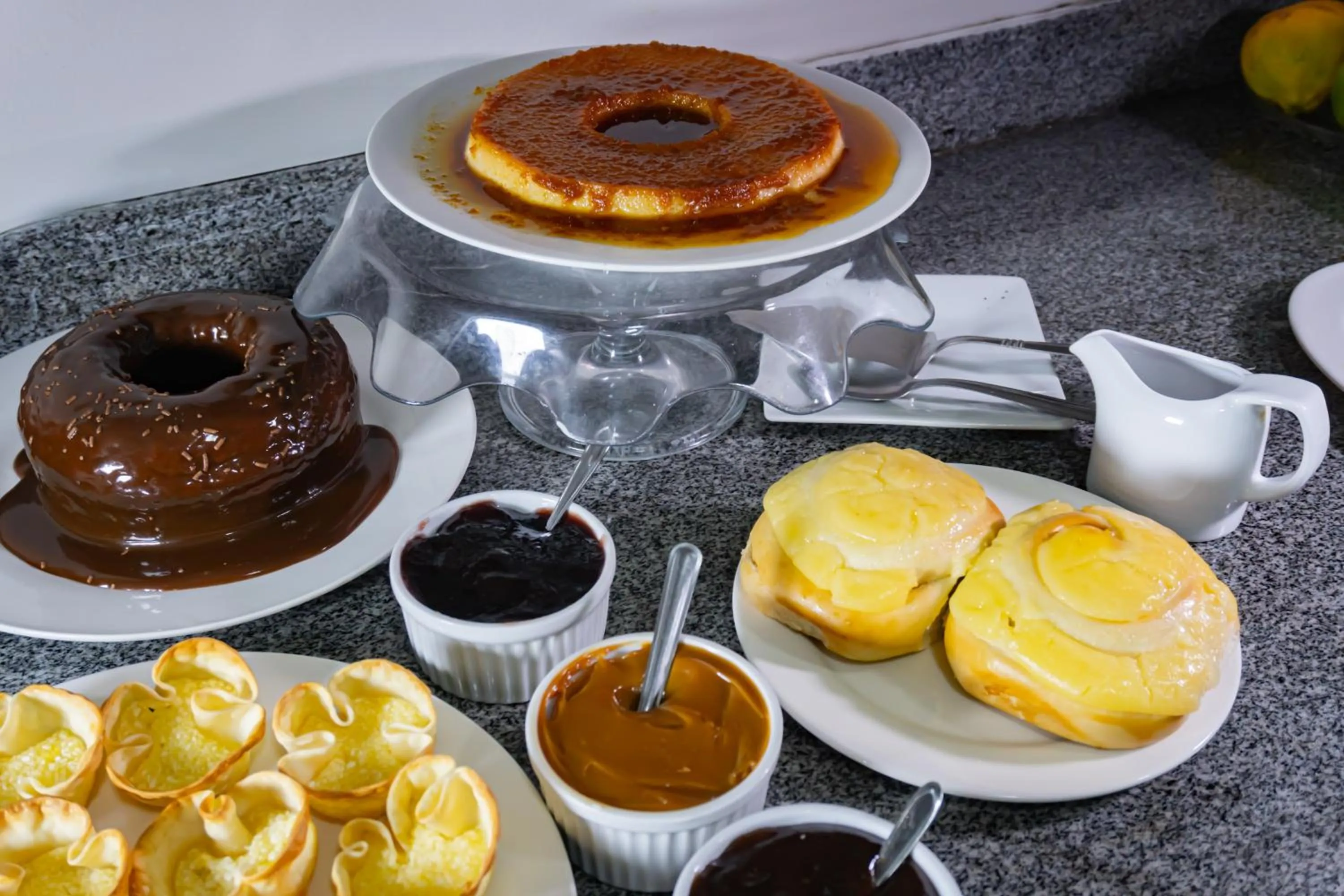 Breakfast in Pousada Papaya - Bonito