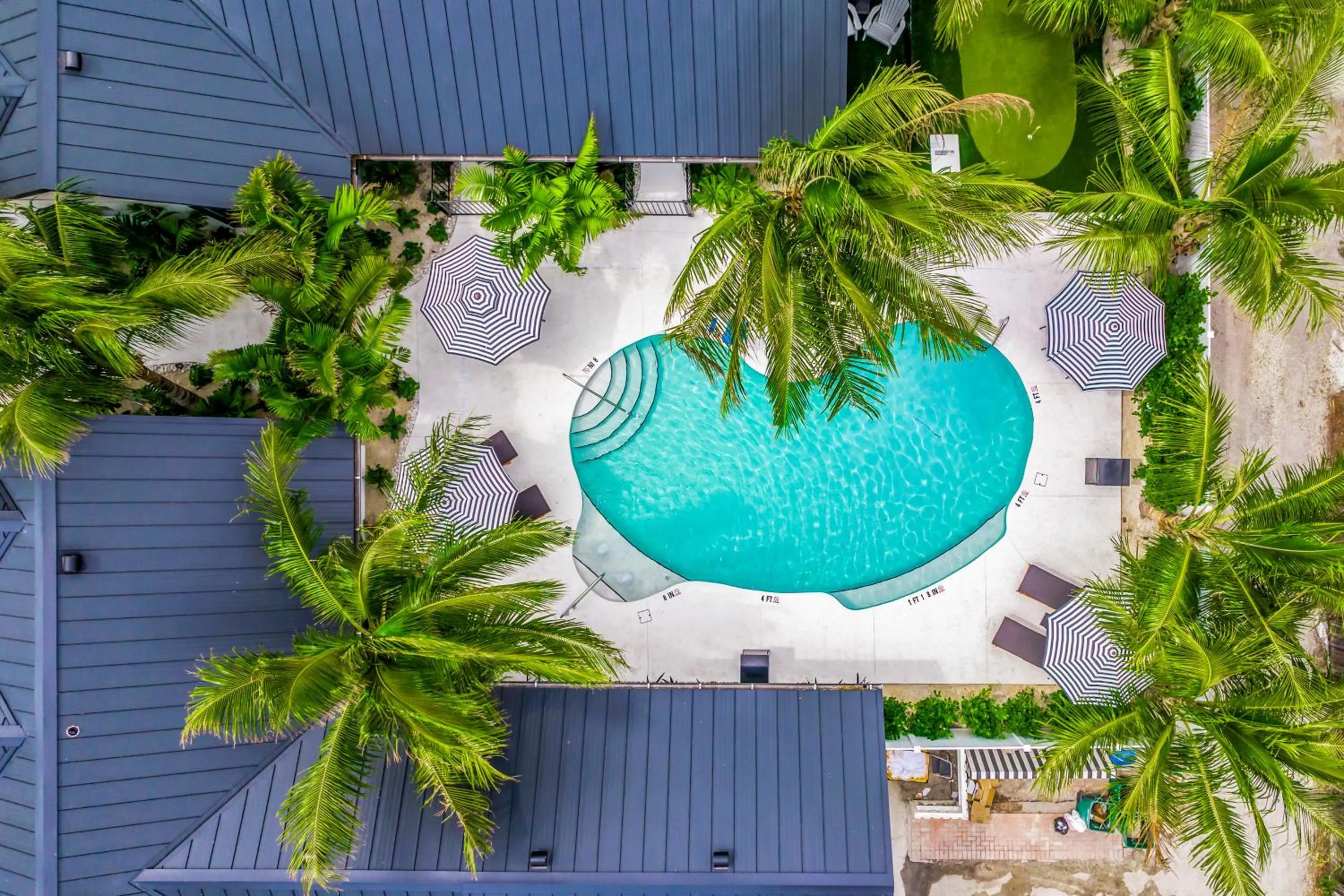 Swimming pool in The Retreat at Anna Maria Island Inn