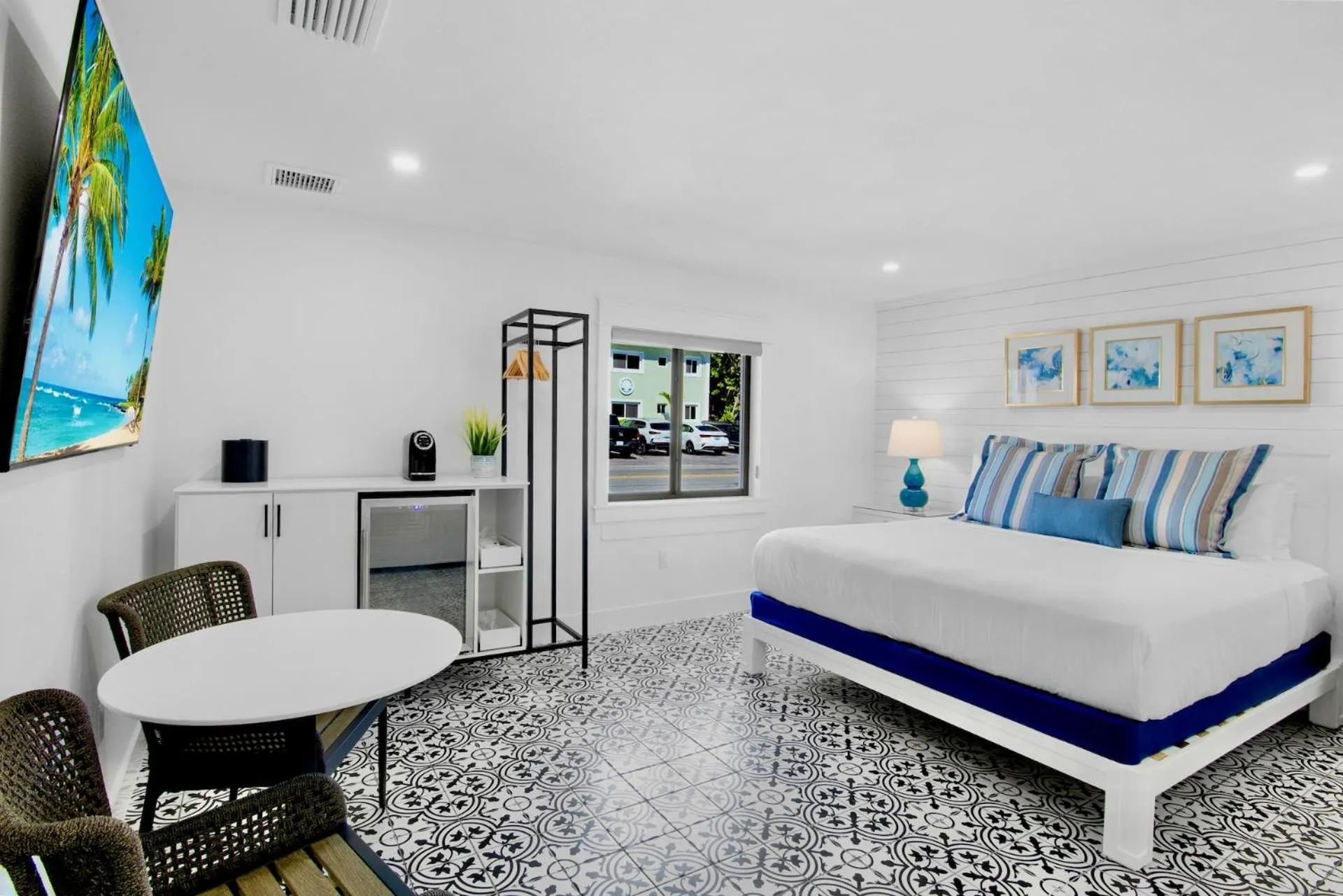 Bedroom, Bed in The Retreat at Anna Maria Island Inn