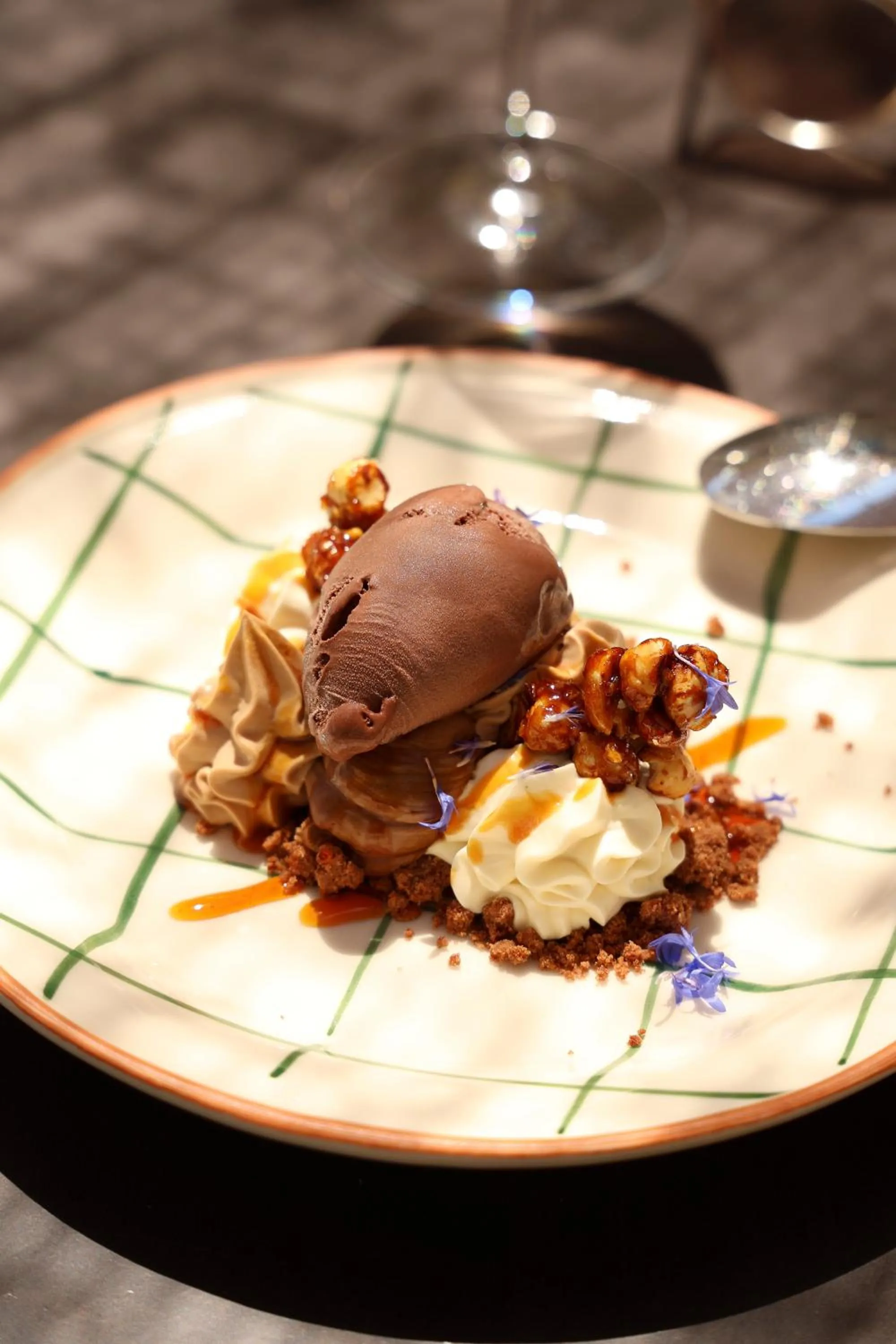 Restaurant/places to eat in Prieuré Saint-Nicolas - Les Maisons