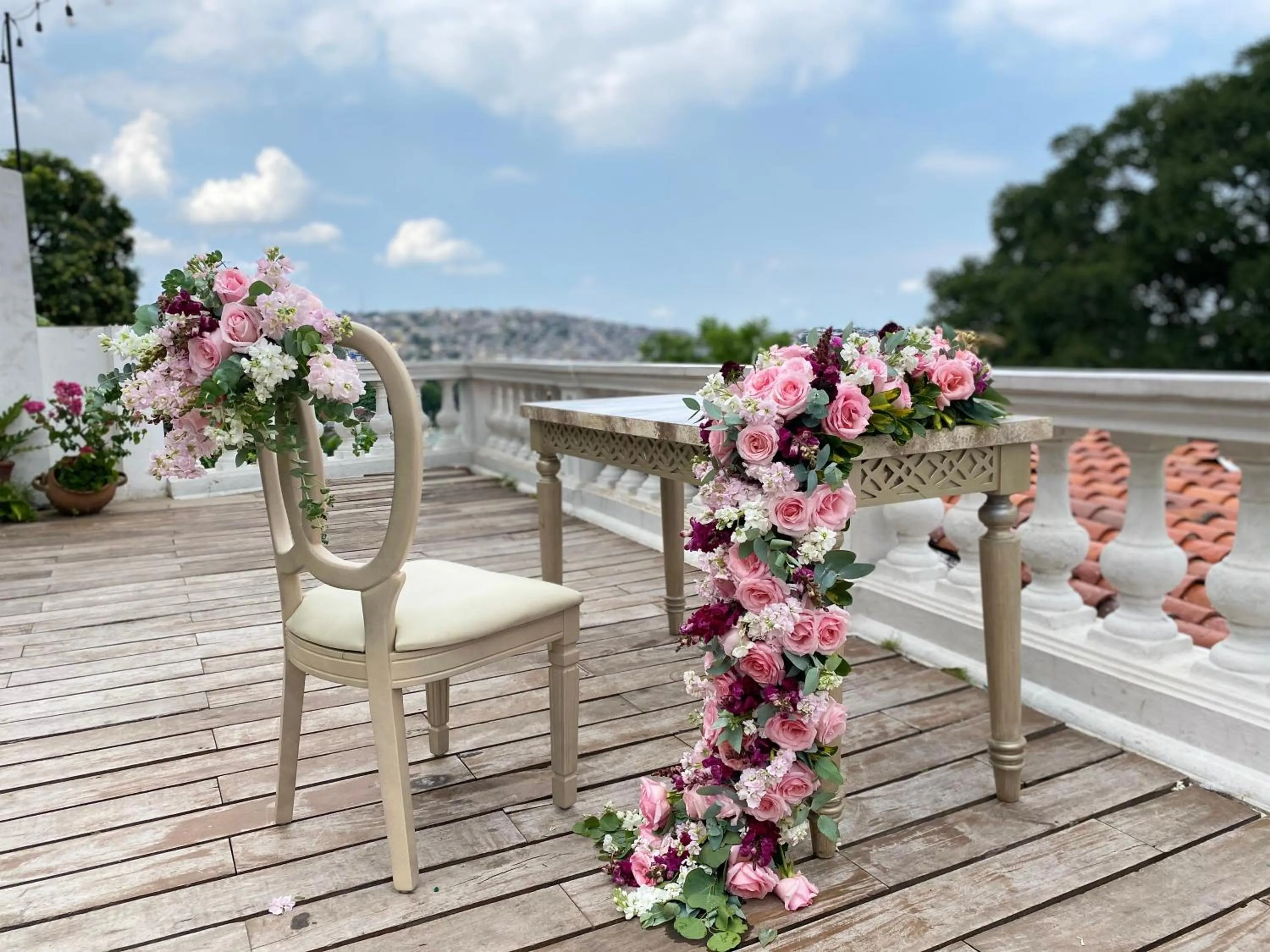 Patio in Iguanazu Bed & Breakfast
