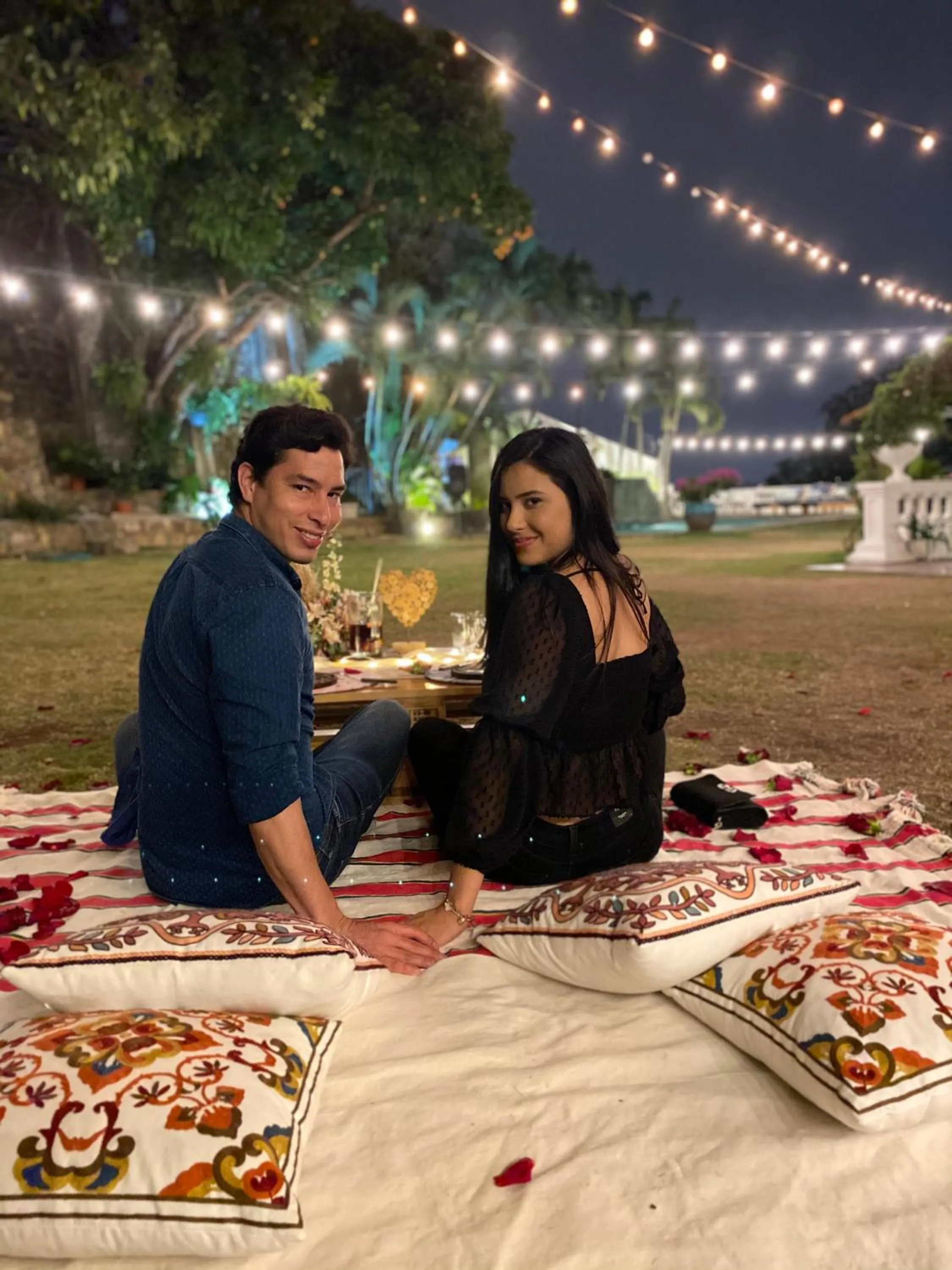 People in Iguanazu Bed & Breakfast