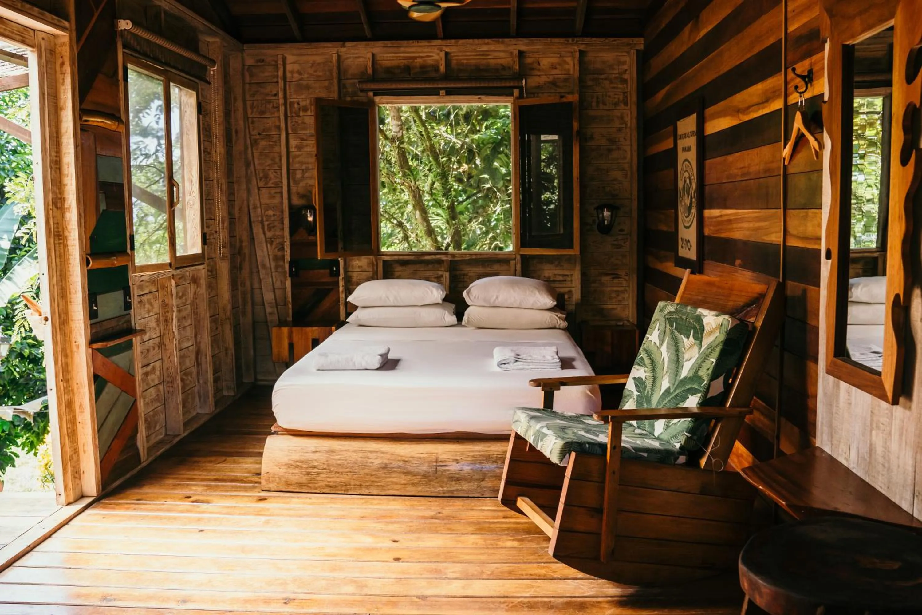 Photo of the whole room, Bed in Bambuda Lodge