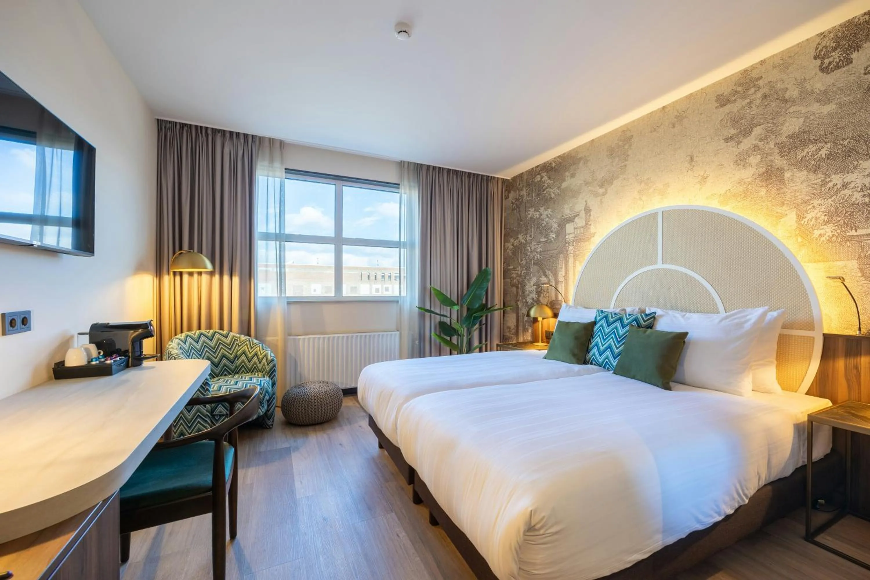 Photo of the whole room, Bed in Leonardo Hotel Breda City Center