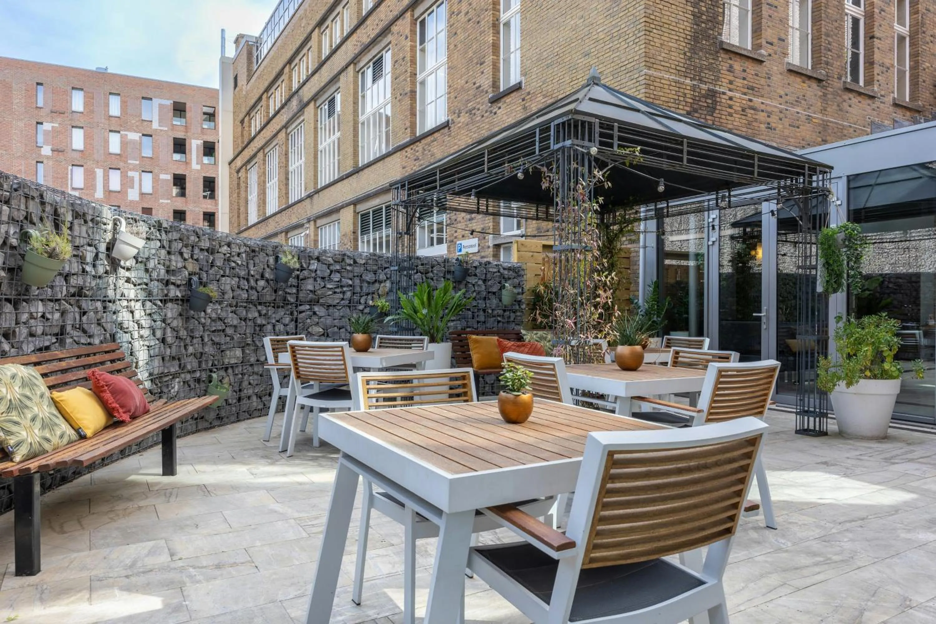 Balcony/Terrace in Leonardo Hotel Breda City Center