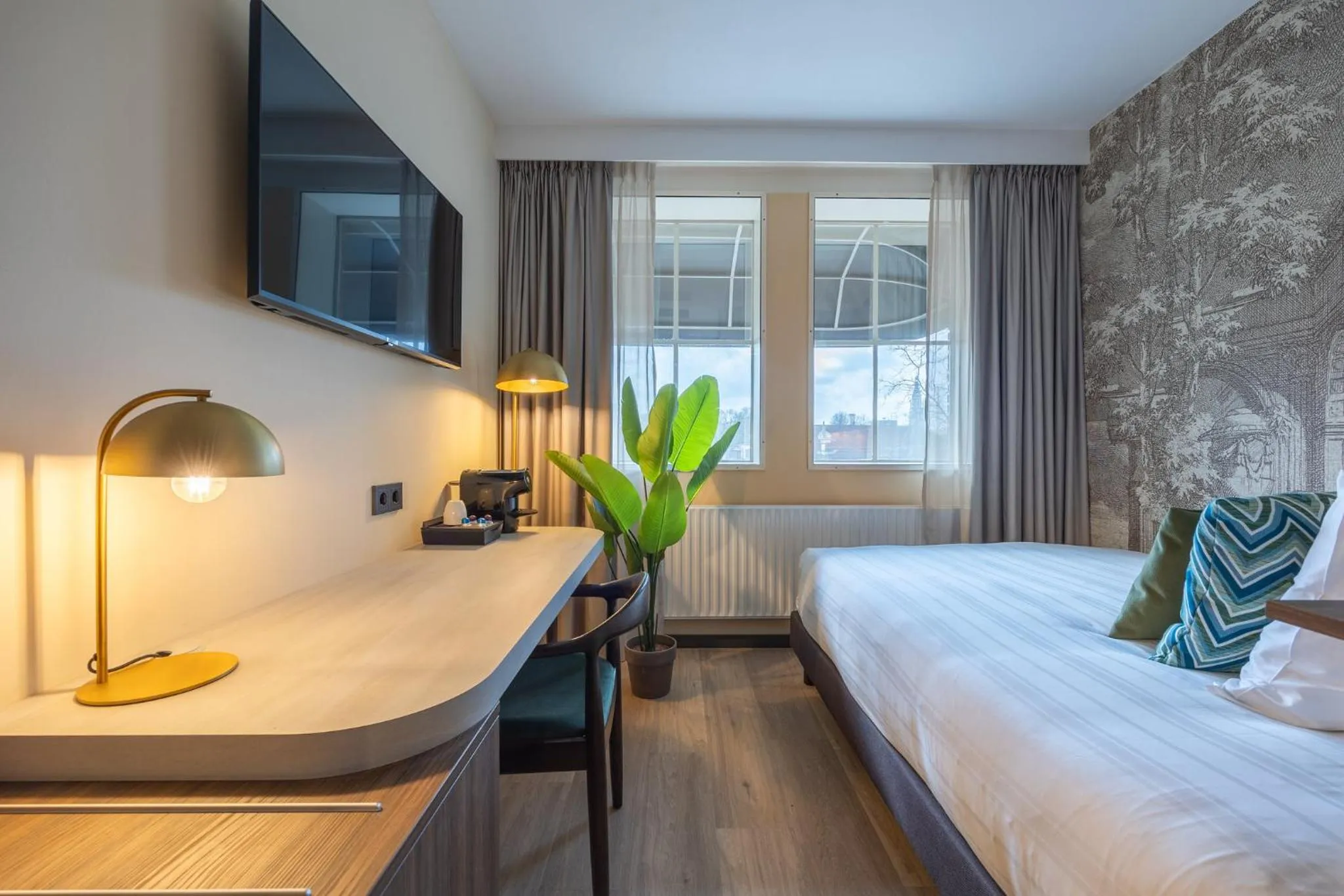 Photo of the whole room, Bed in Leonardo Hotel Breda City Center