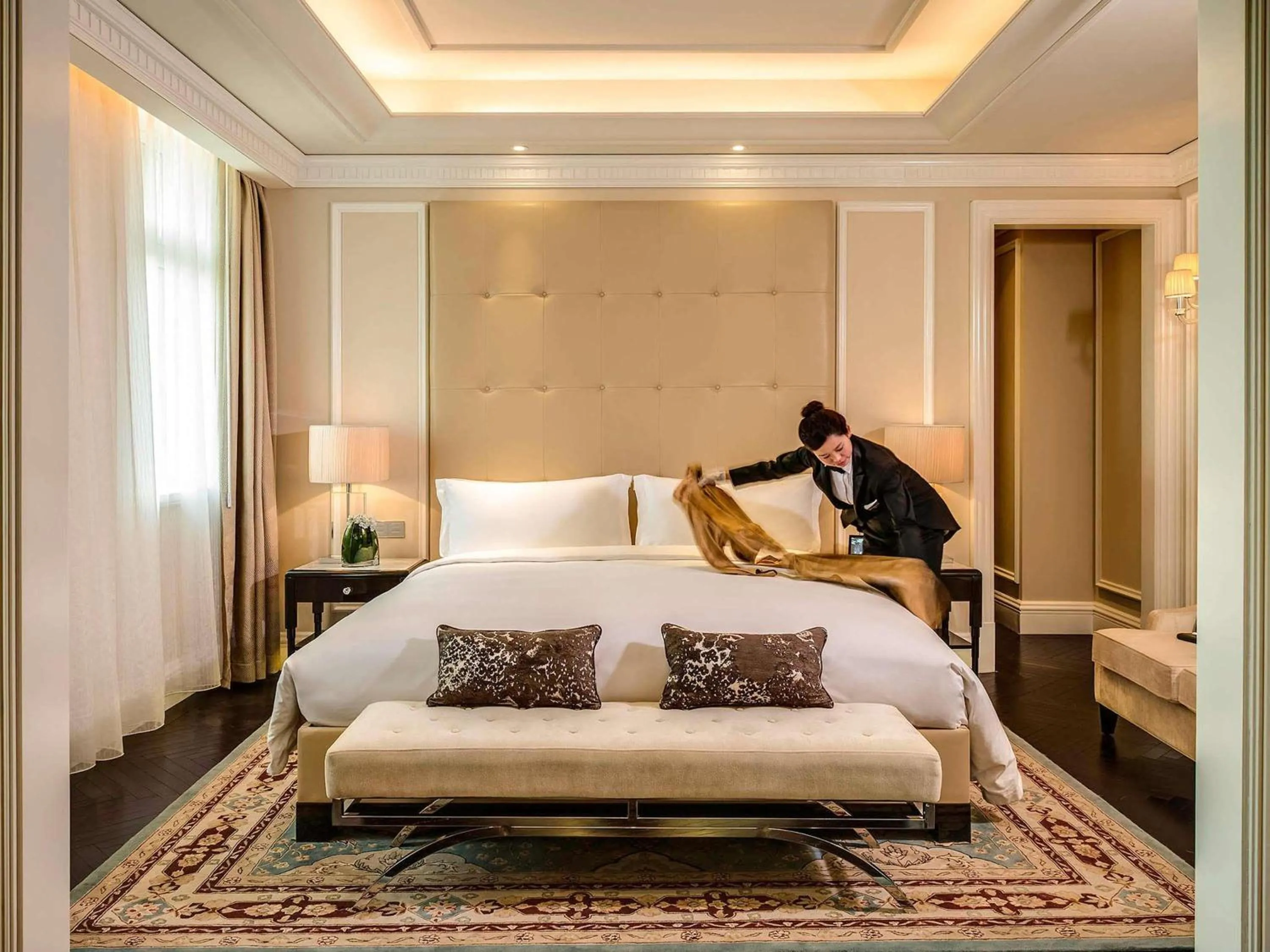 Bedroom, Bed in Sofitel Legend People's Grand Hotel Xi'an