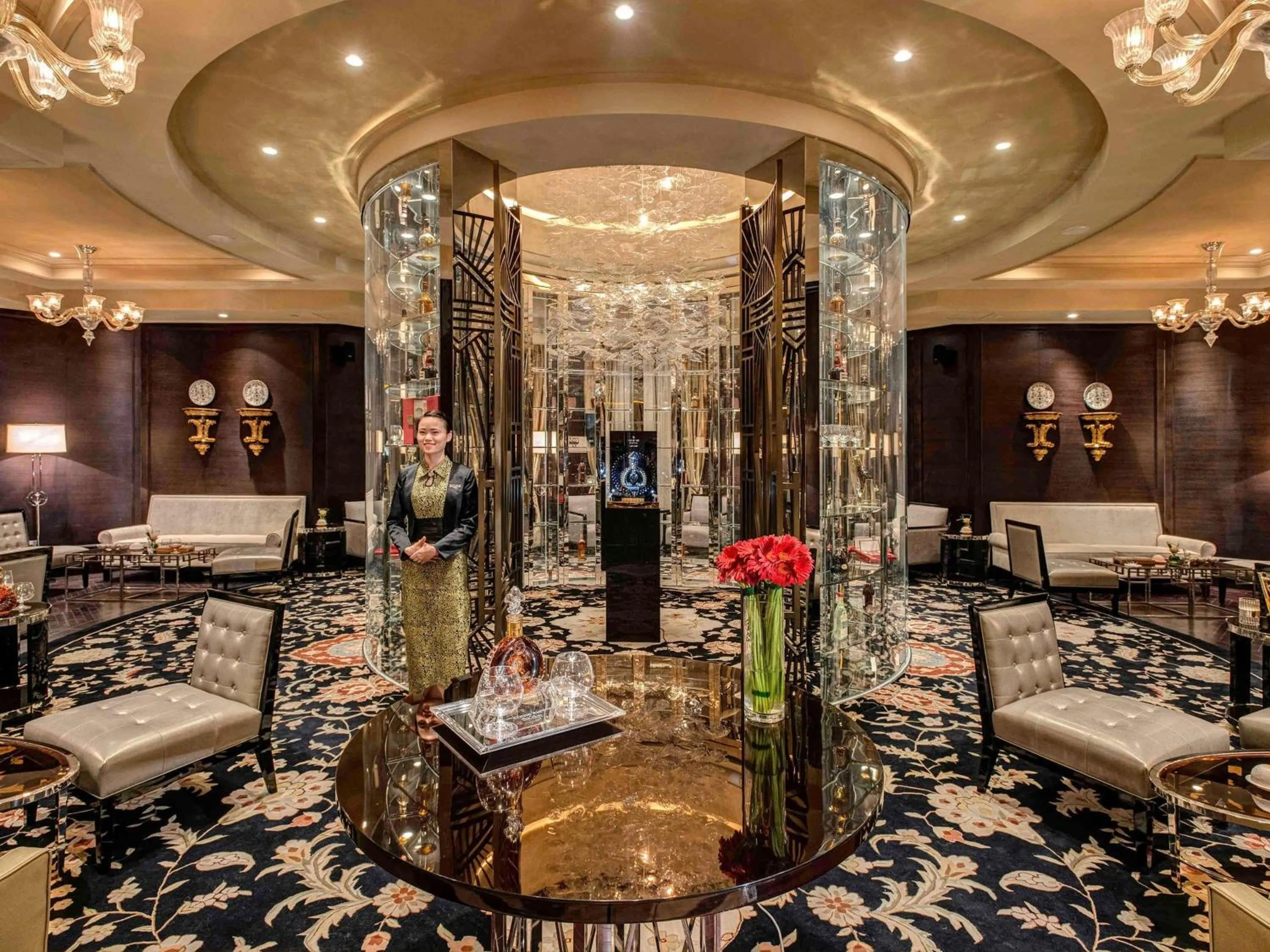 Lounge or bar in Sofitel Legend People's Grand Hotel Xi'an