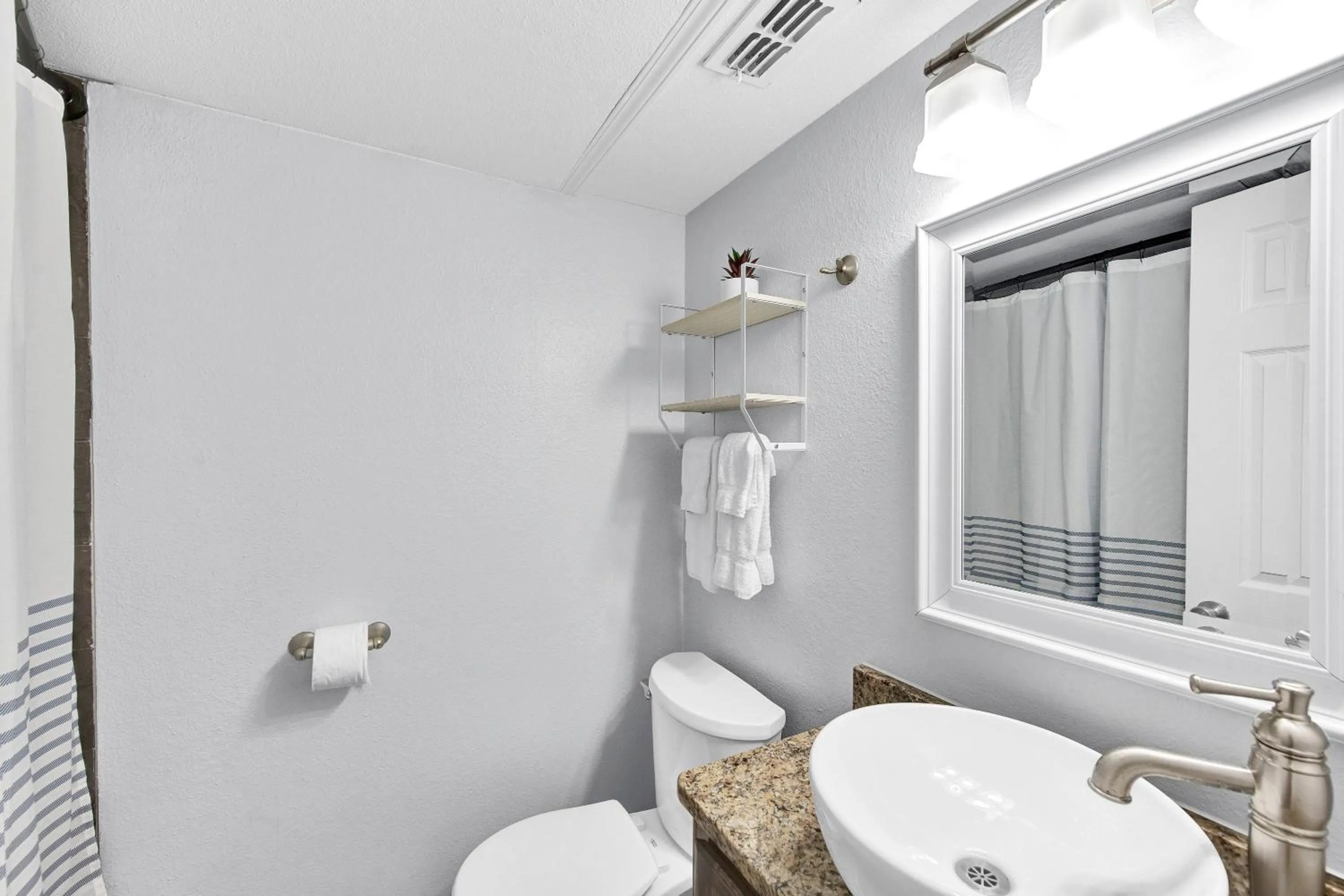 Other in Chasing Waves BH201