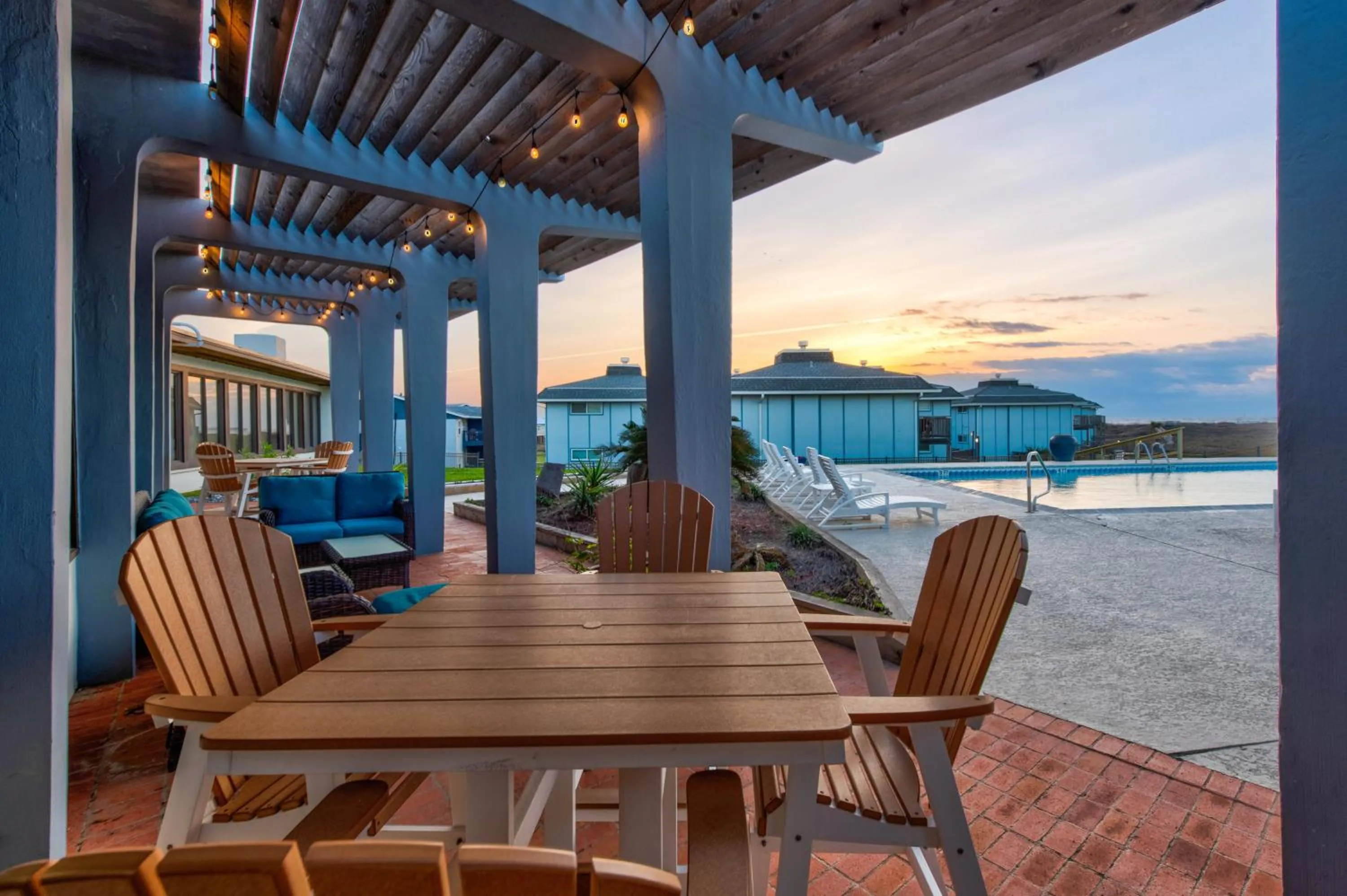 Other in Chasing Waves BH201