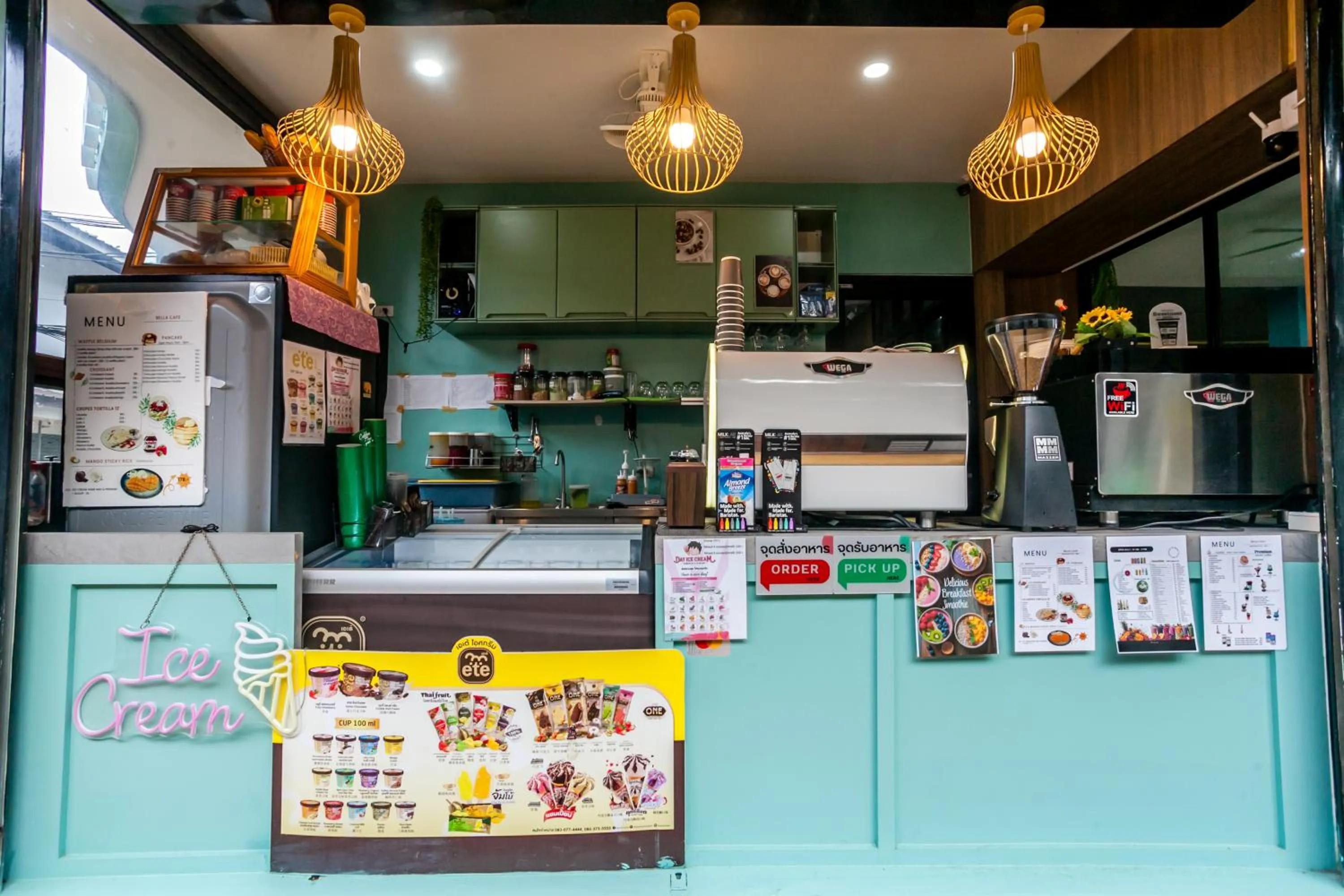 On-site shops in Coco Bella Hotel