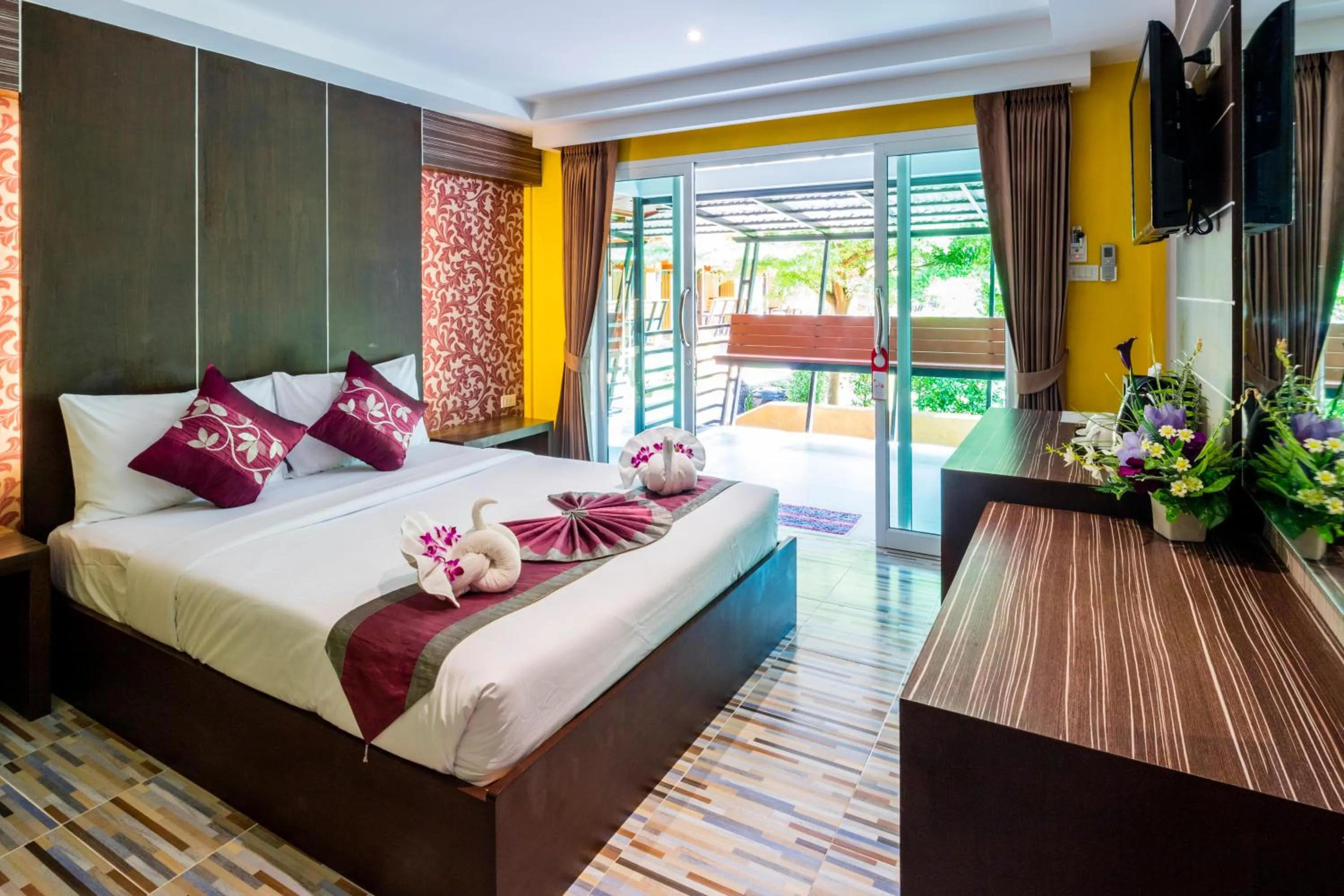 Photo of the whole room, Bed in Coco Bella Hotel