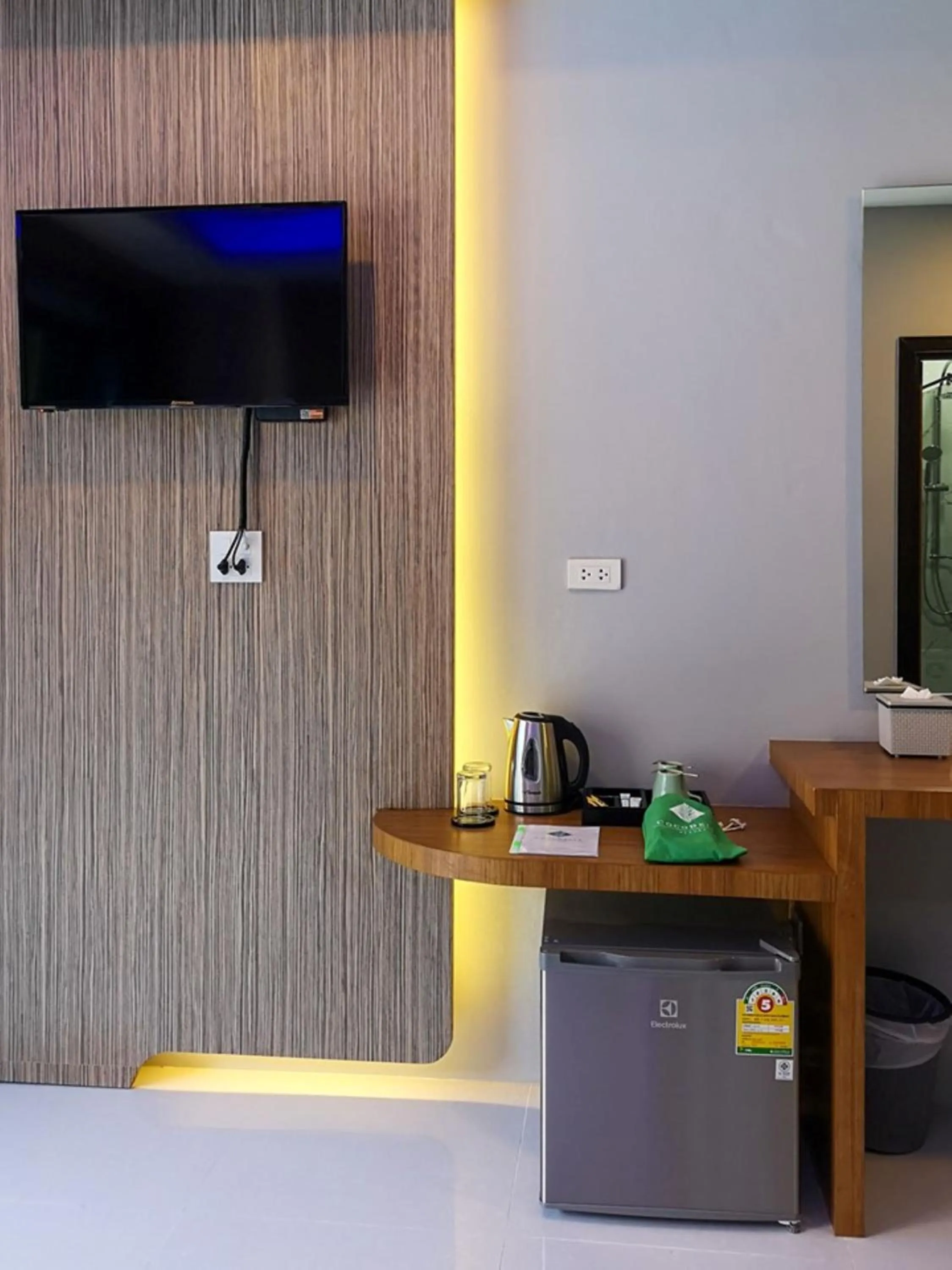 TV and multimedia in Coco Bella Hotel