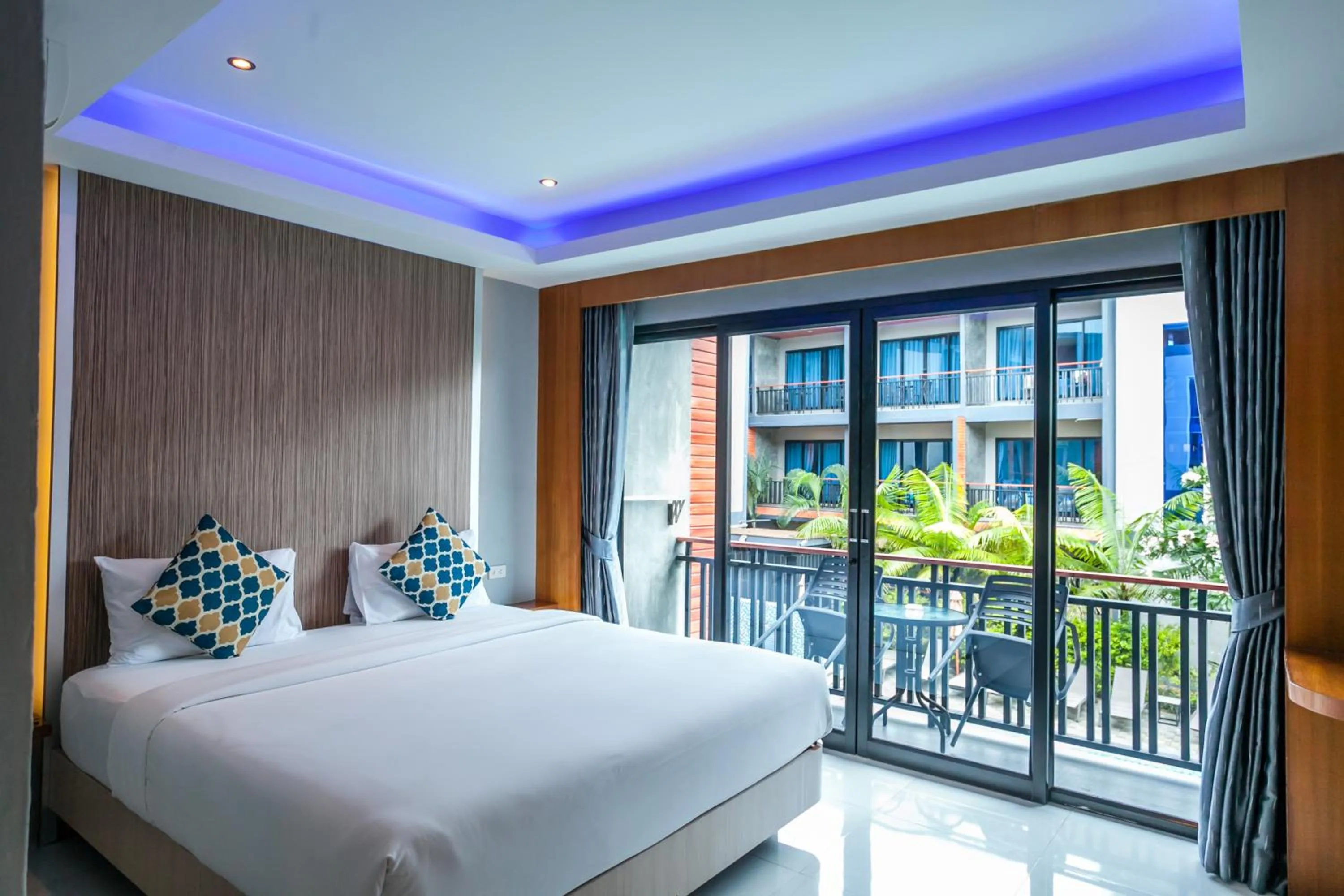 View (from property/room), Bed in Coco Bella Hotel