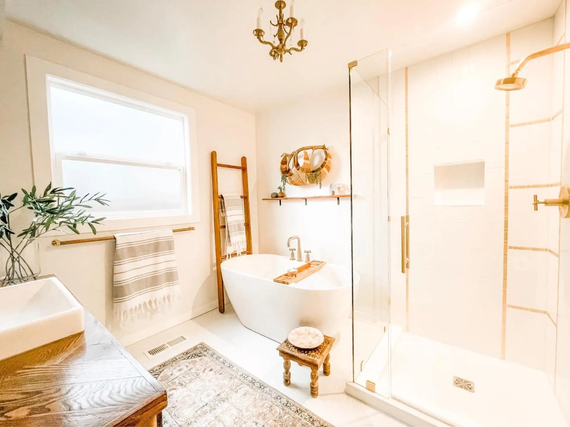 Swank House on Main St in Ashland