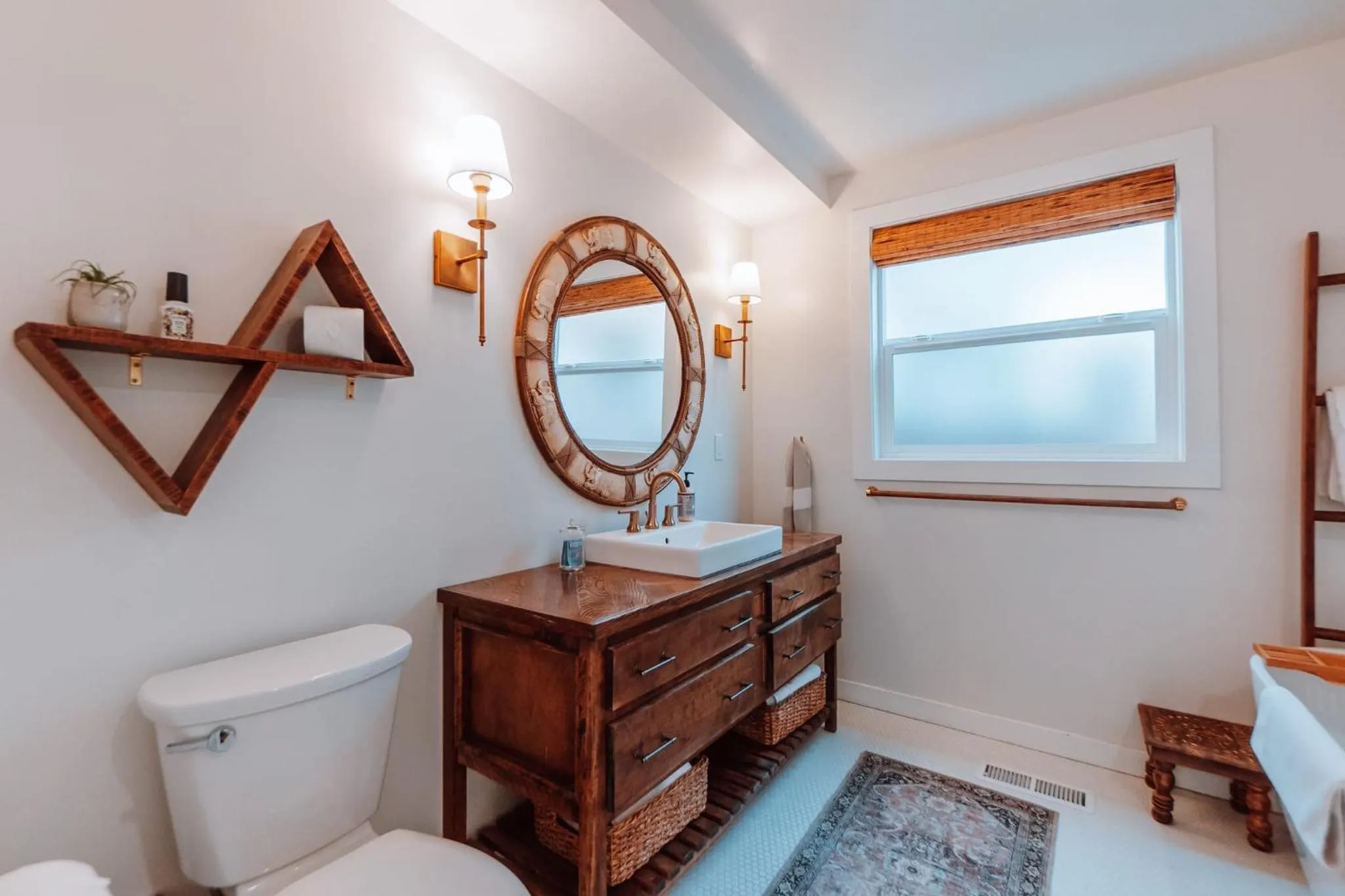 Swank House on Main St in Ashland