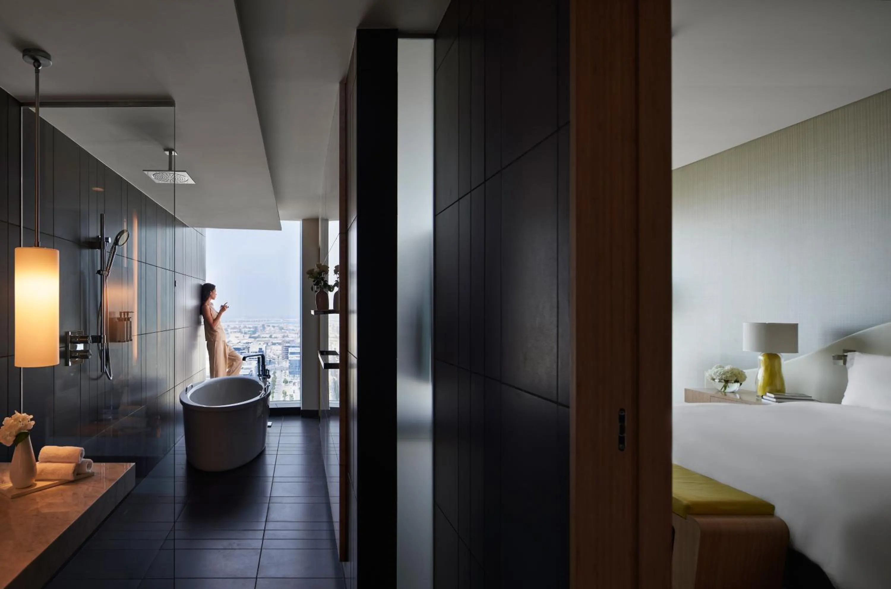 Bathroom, Bed in Sofitel Dubai Downtown