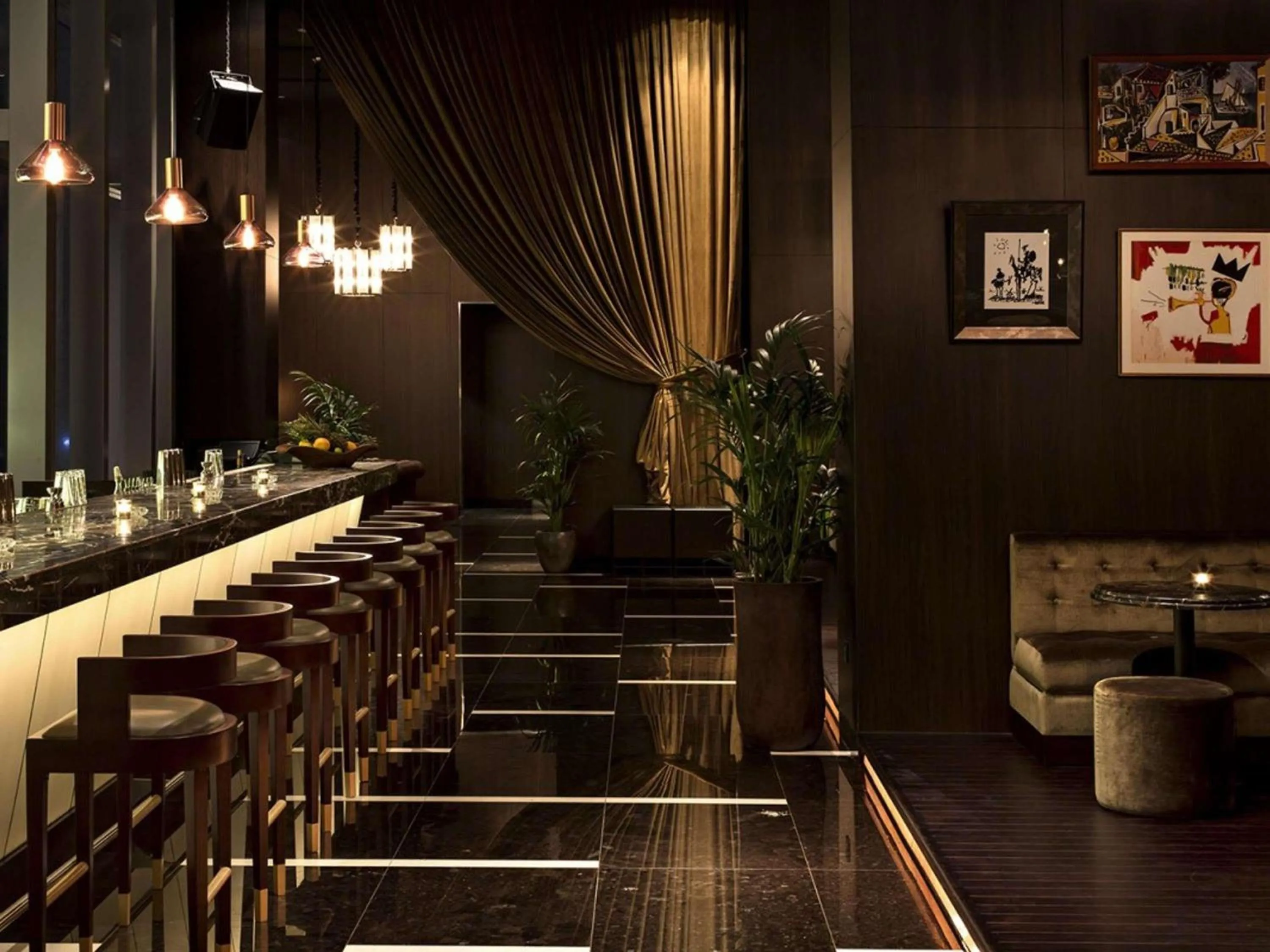 Restaurant/places to eat in Sofitel Dubai Downtown