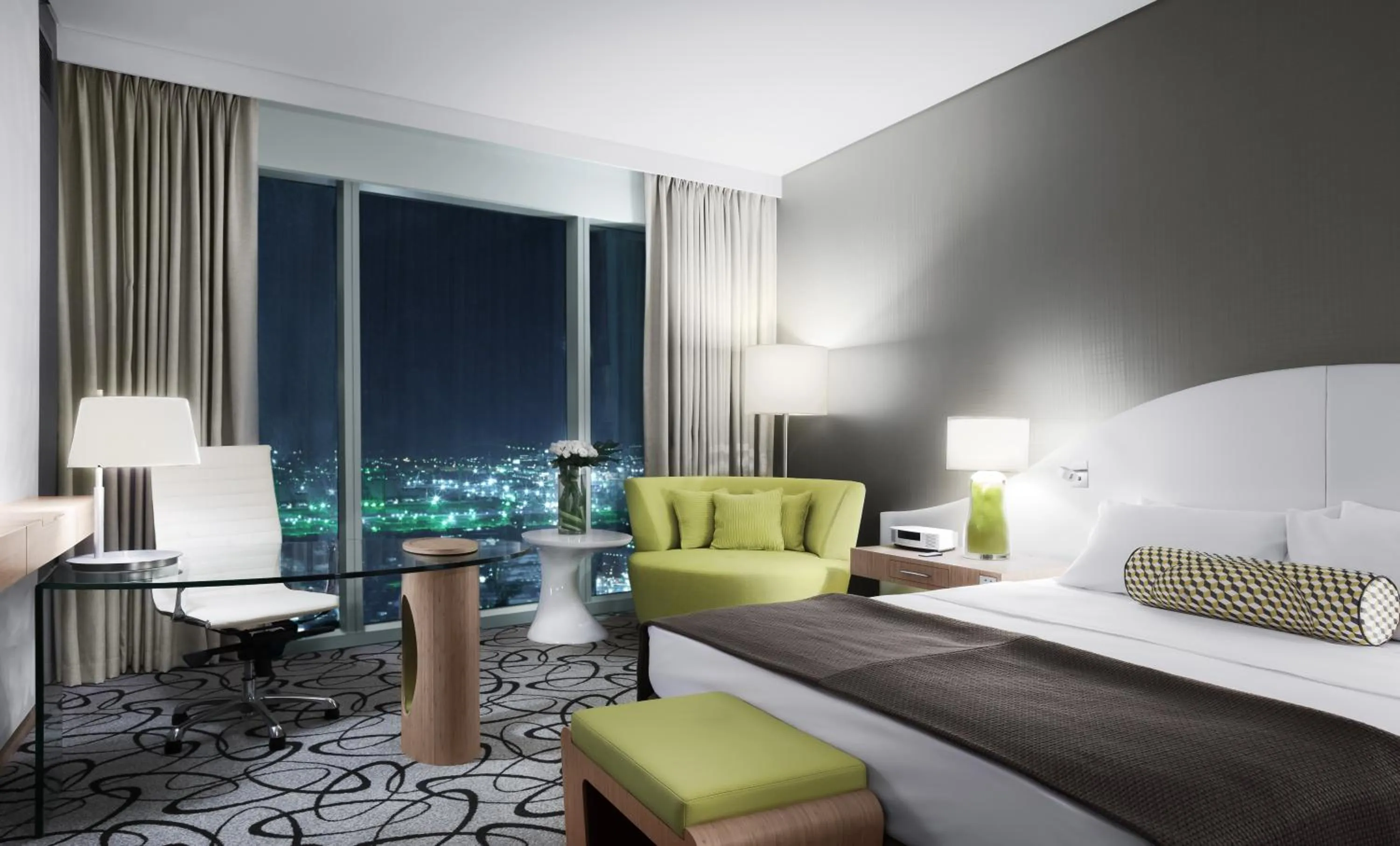 Bedroom, Bed in Sofitel Dubai Downtown