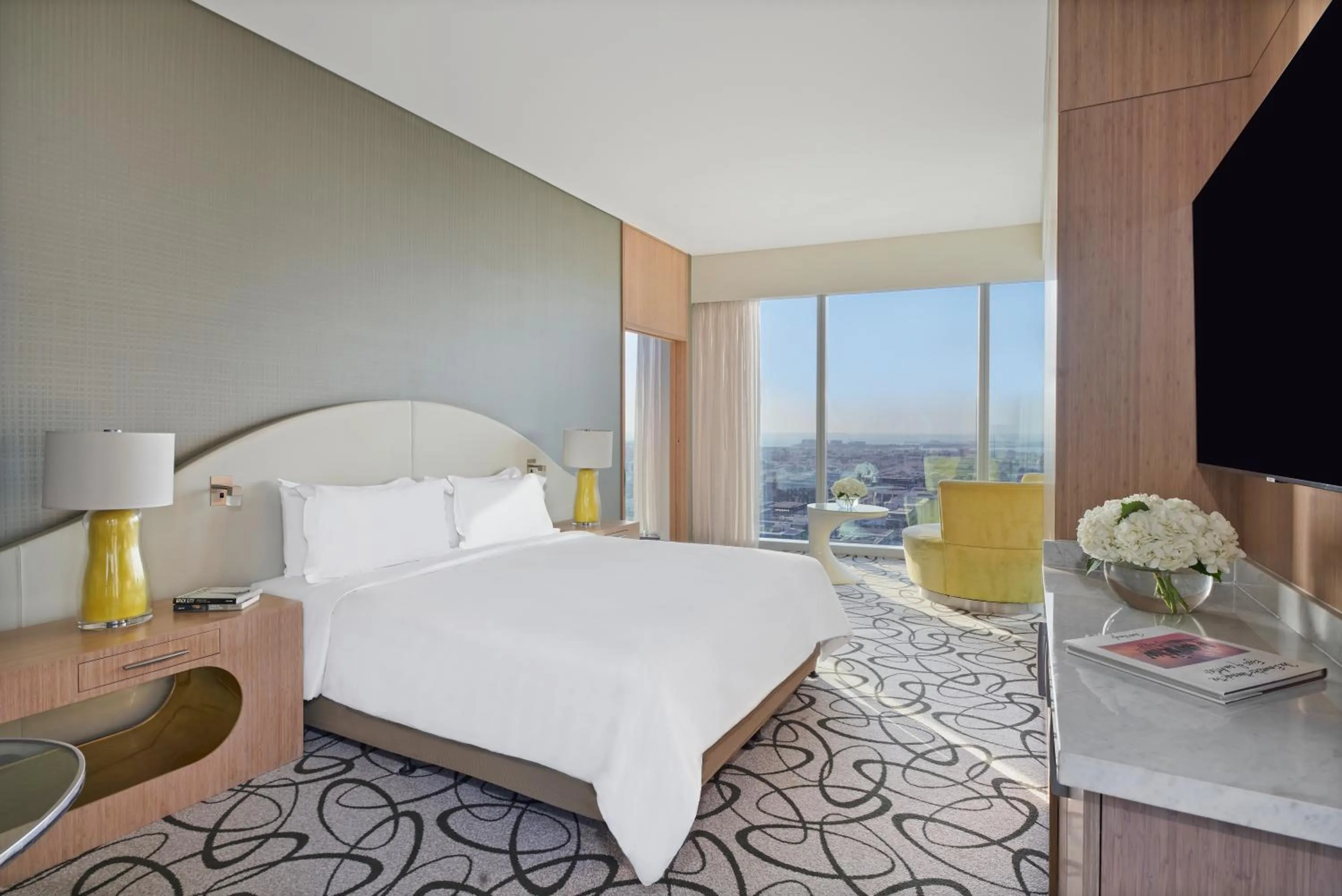 Bed in Sofitel Dubai Downtown