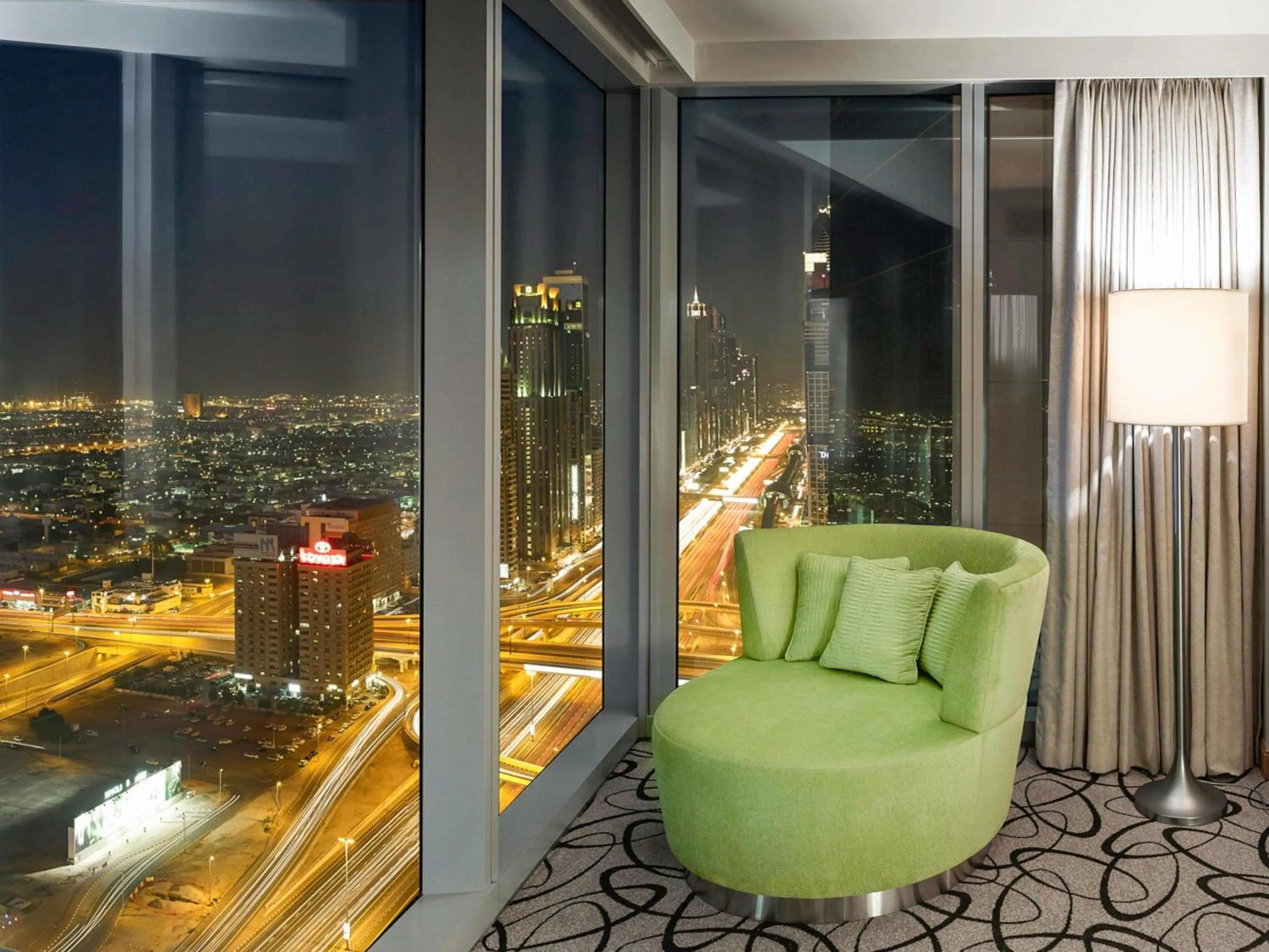 Bedroom in Sofitel Dubai Downtown