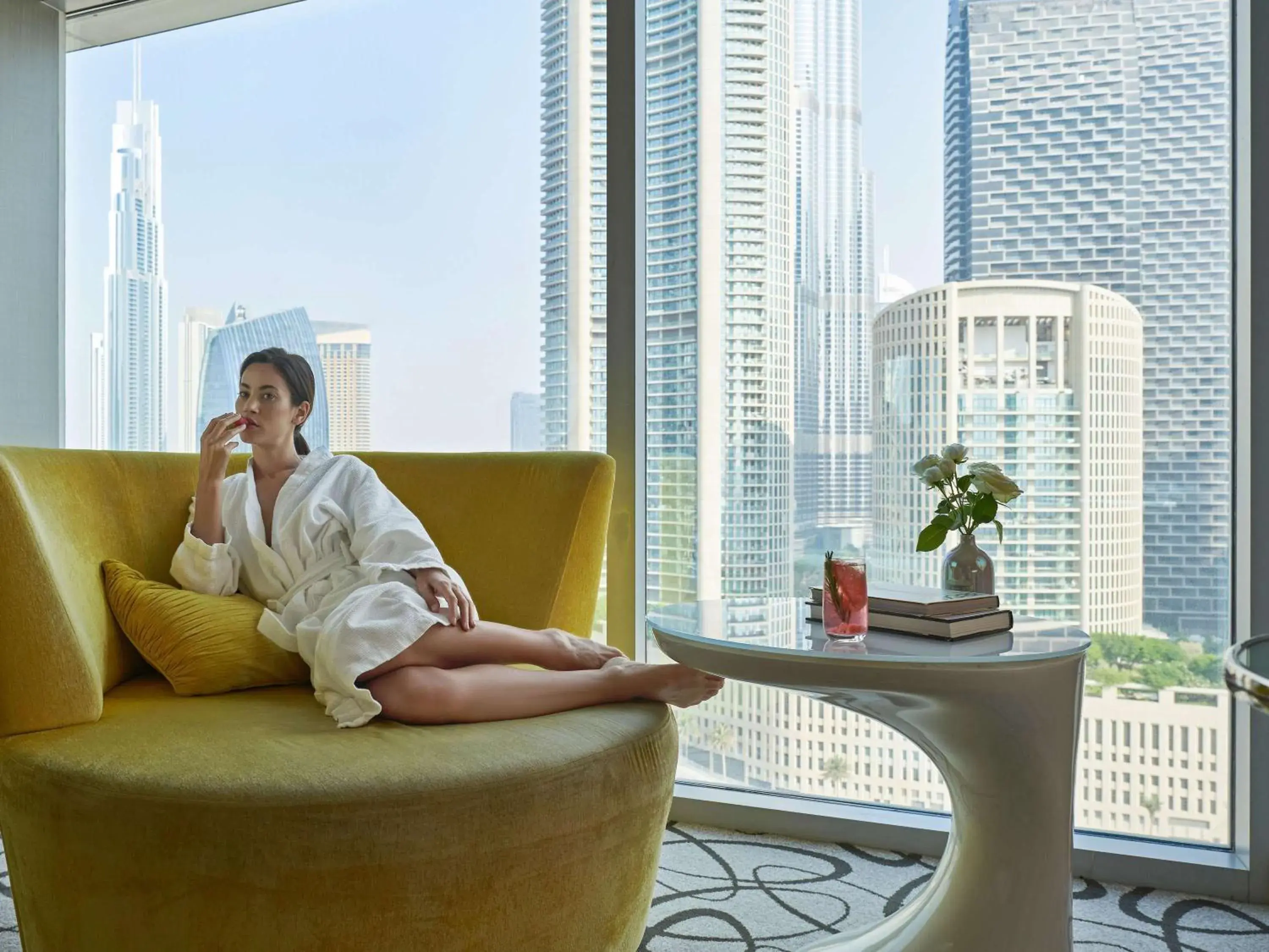 Luxury Twin Room in Sofitel Dubai Downtown Luxury Twin Room in Sofitel Dubai Downtown