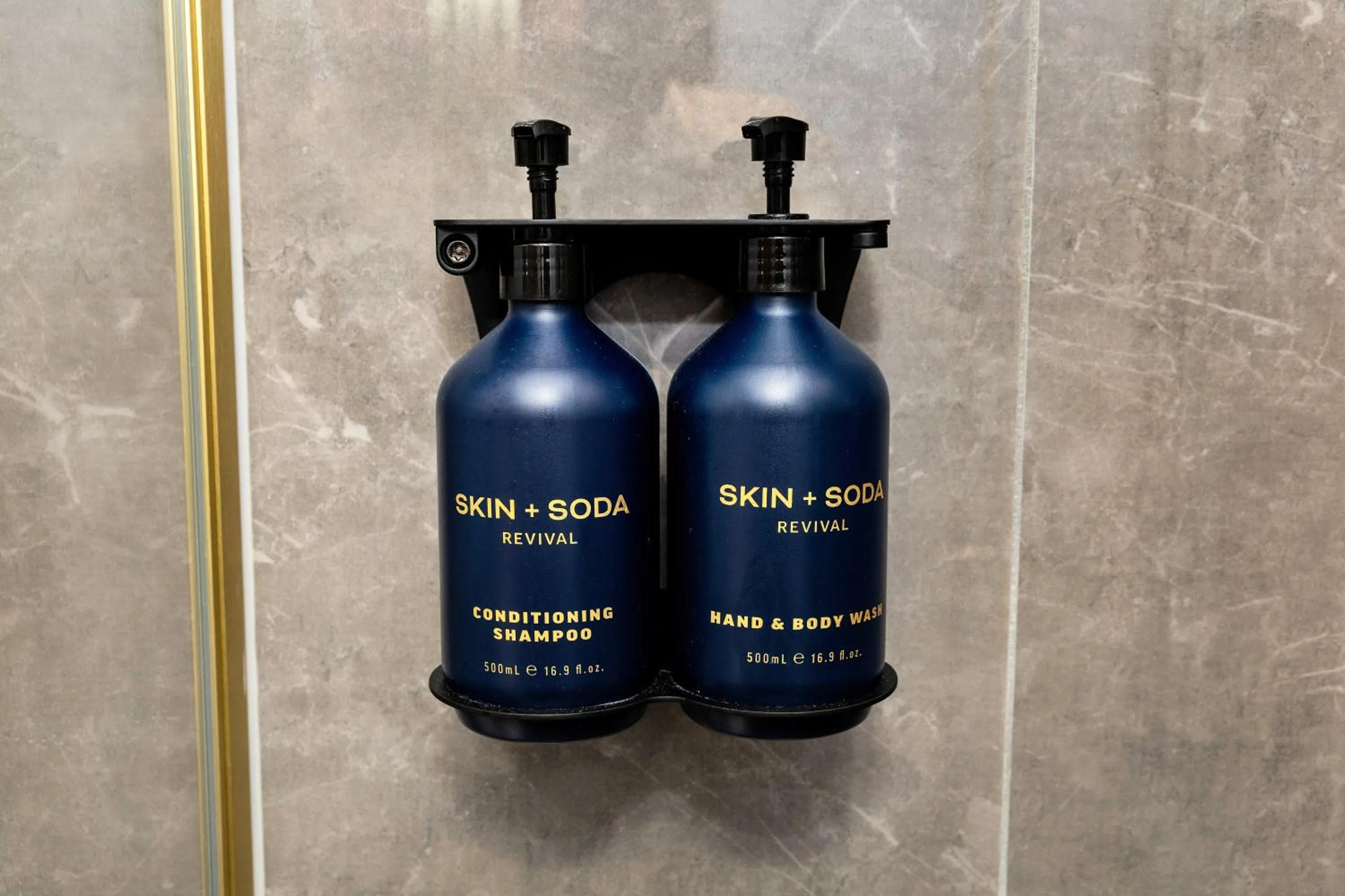 Shower in Golden Hills Motel