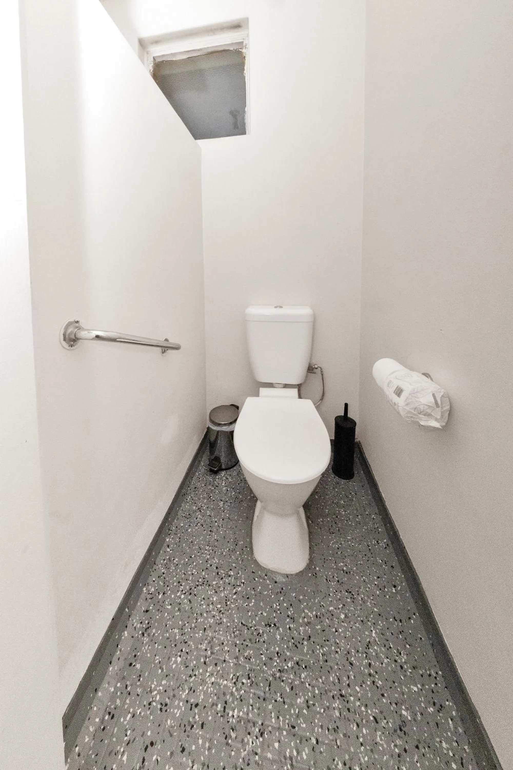 Toilet in Golden Hills Motel