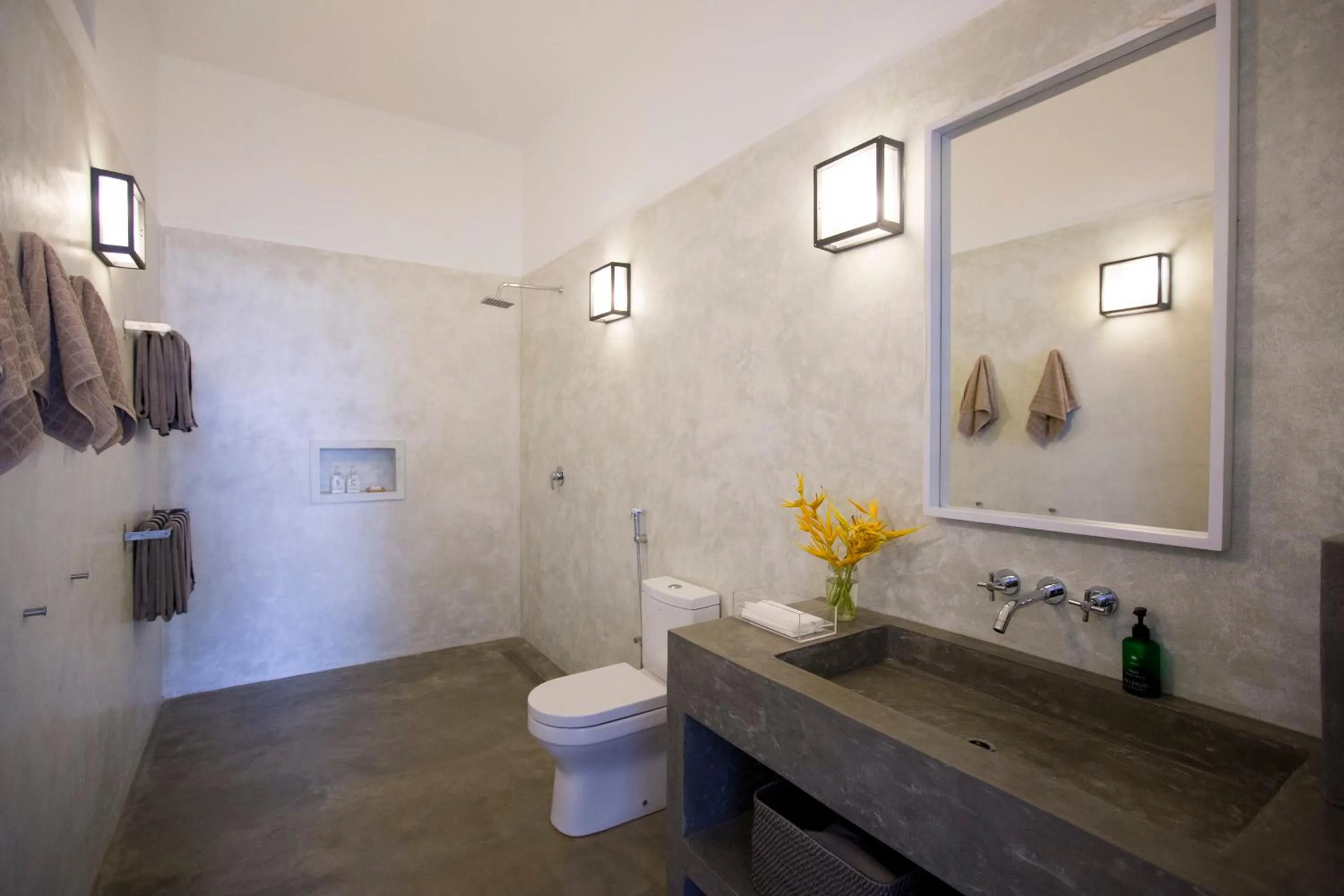 Bathroom in Arabella on Boossa