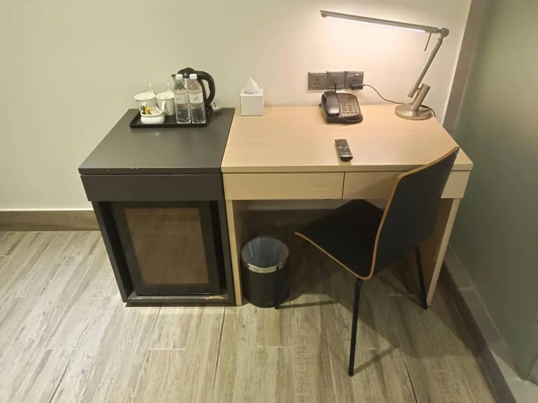 Coffee/tea facilities in Pacific Express Hotel Central Market Kuala Lumpur