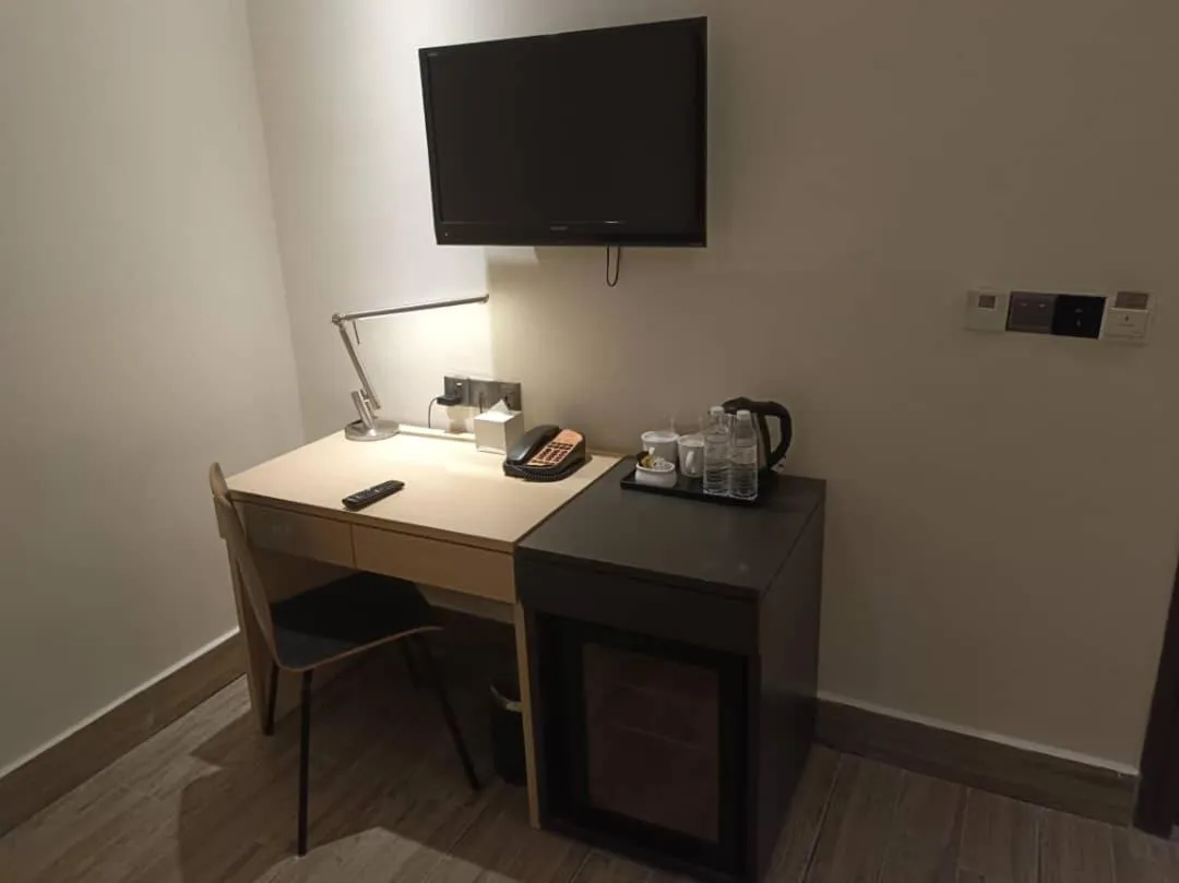 Coffee/tea facilities in Pacific Express Hotel Central Market Kuala Lumpur