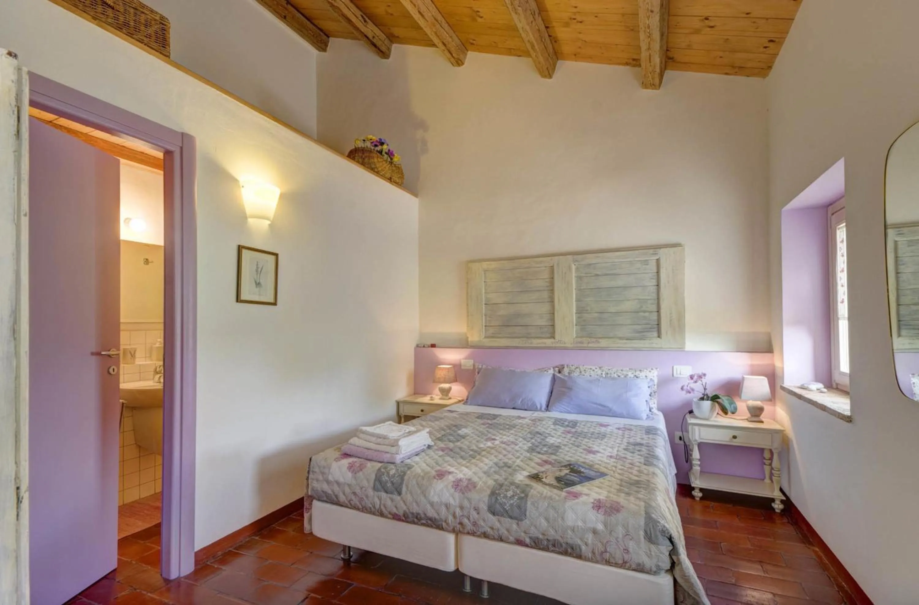 Photo of the whole room, Bed in B&B Campodisole