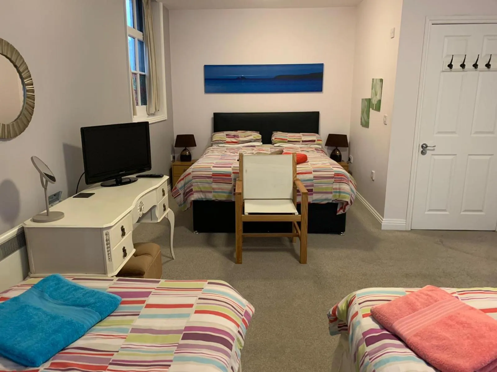 Photo of the whole room, Bed in The Royal Oak