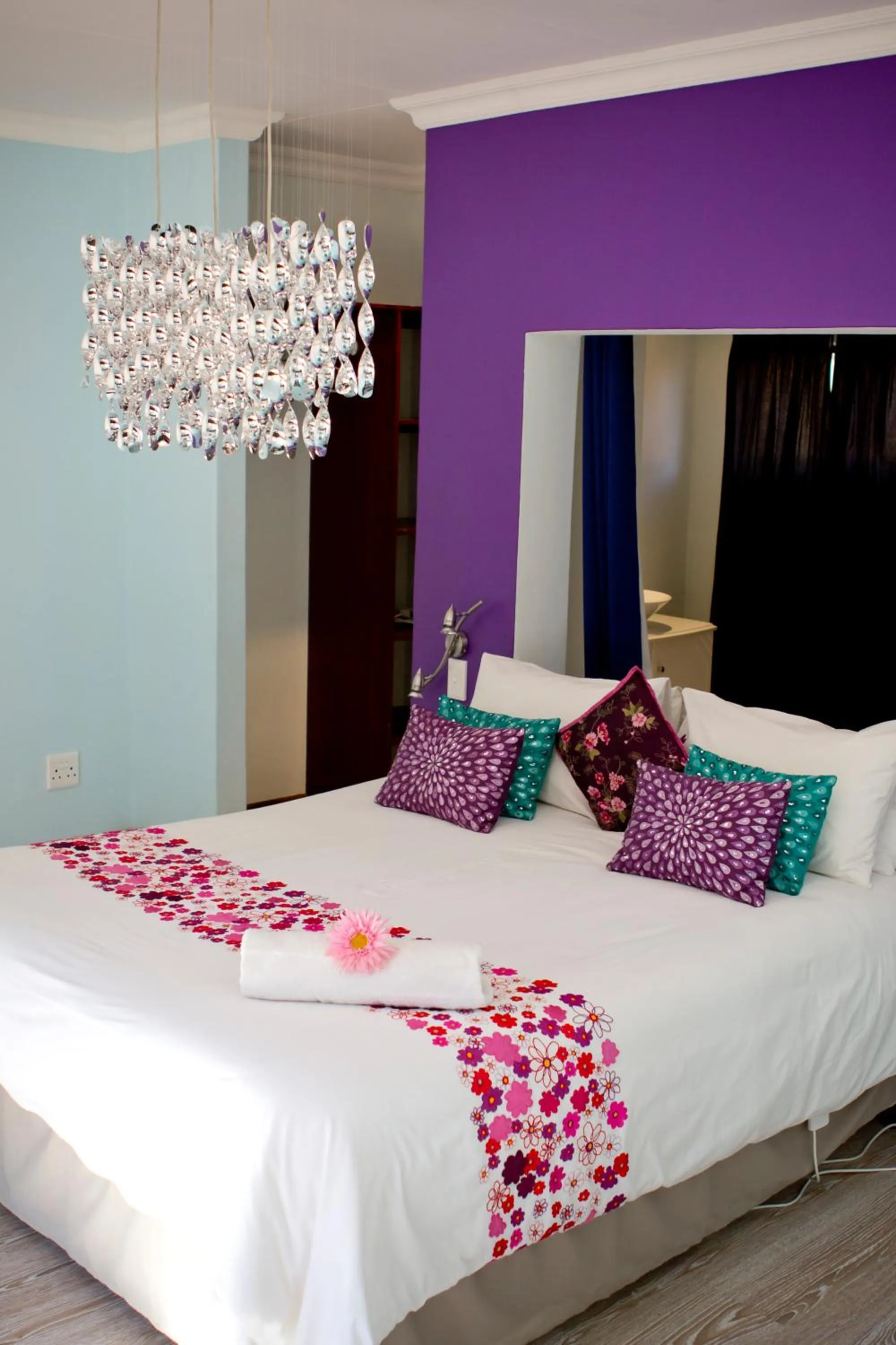 Bed in Villa Mexicana Guesthouse