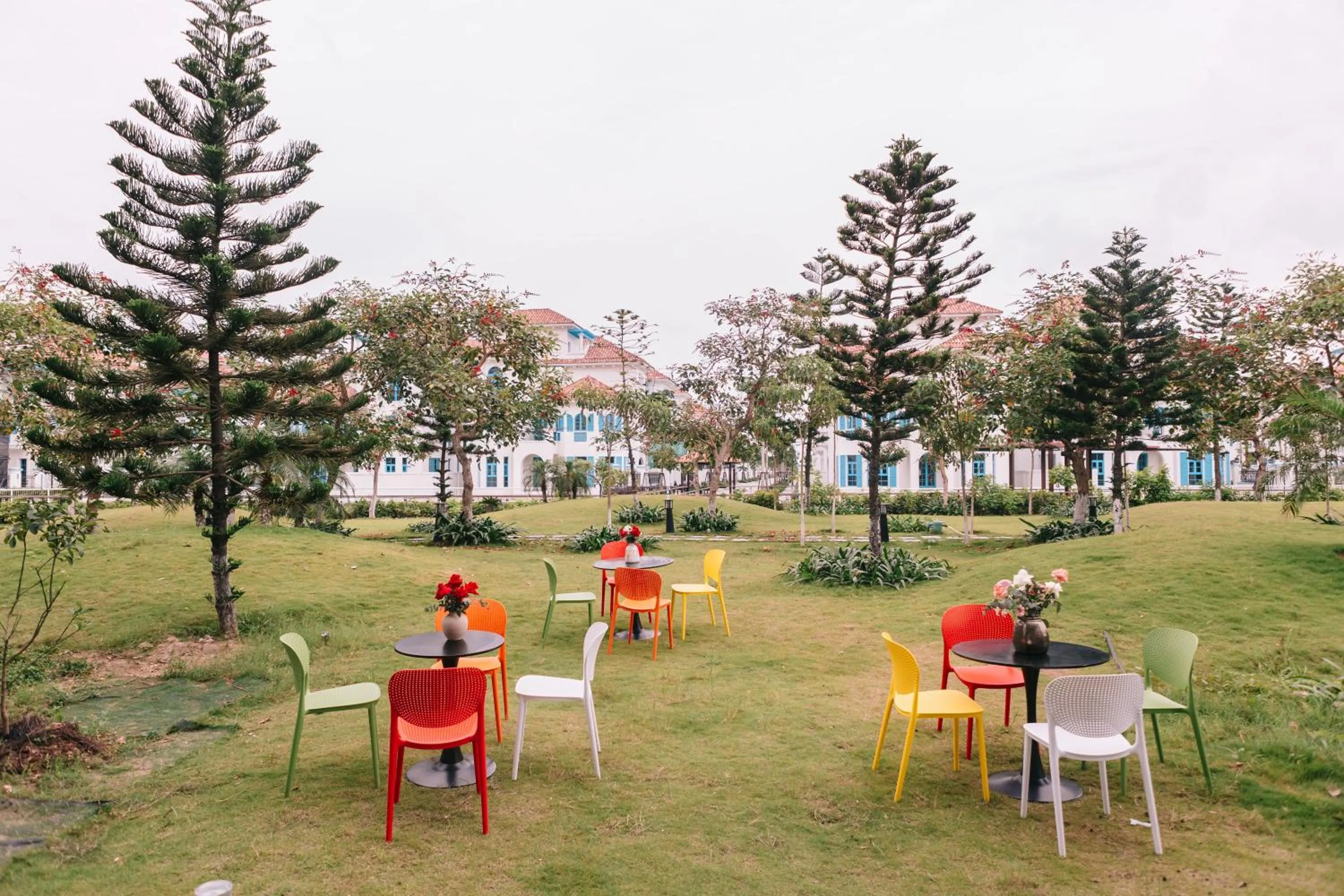 Balcony/Terrace in Alee HaLong Hotel