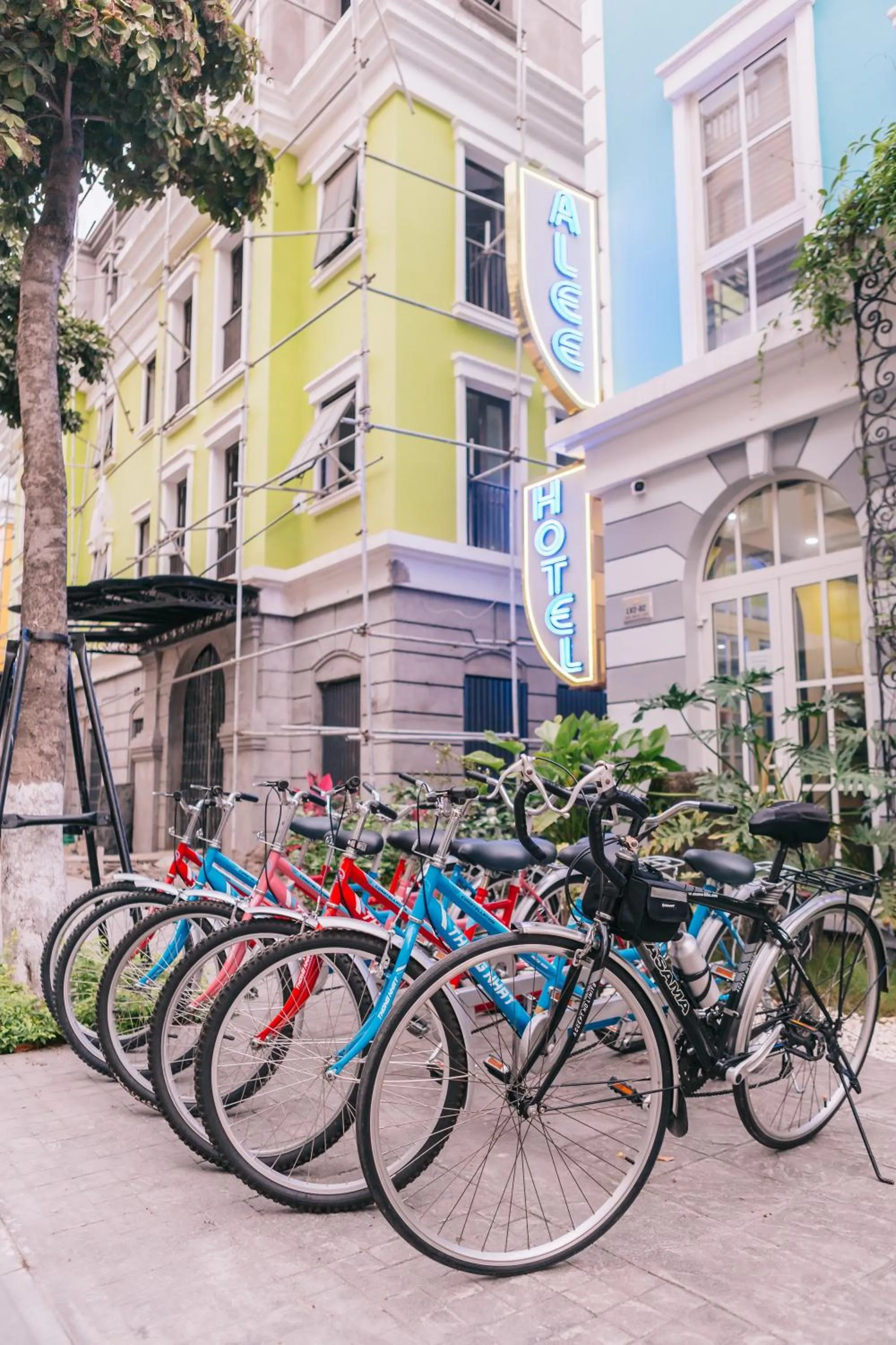 Cycling in Alee HaLong Hotel