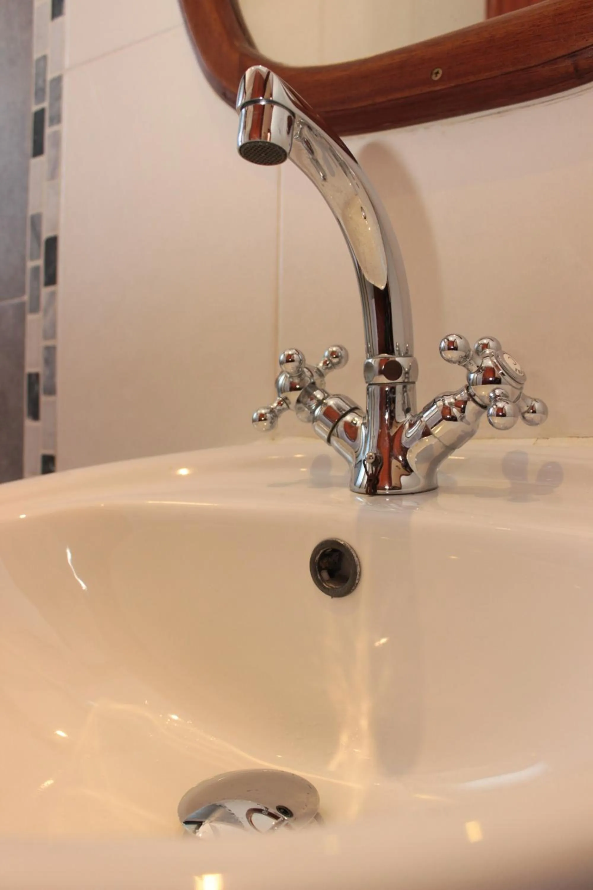 Moffat Court Boutique Hotel