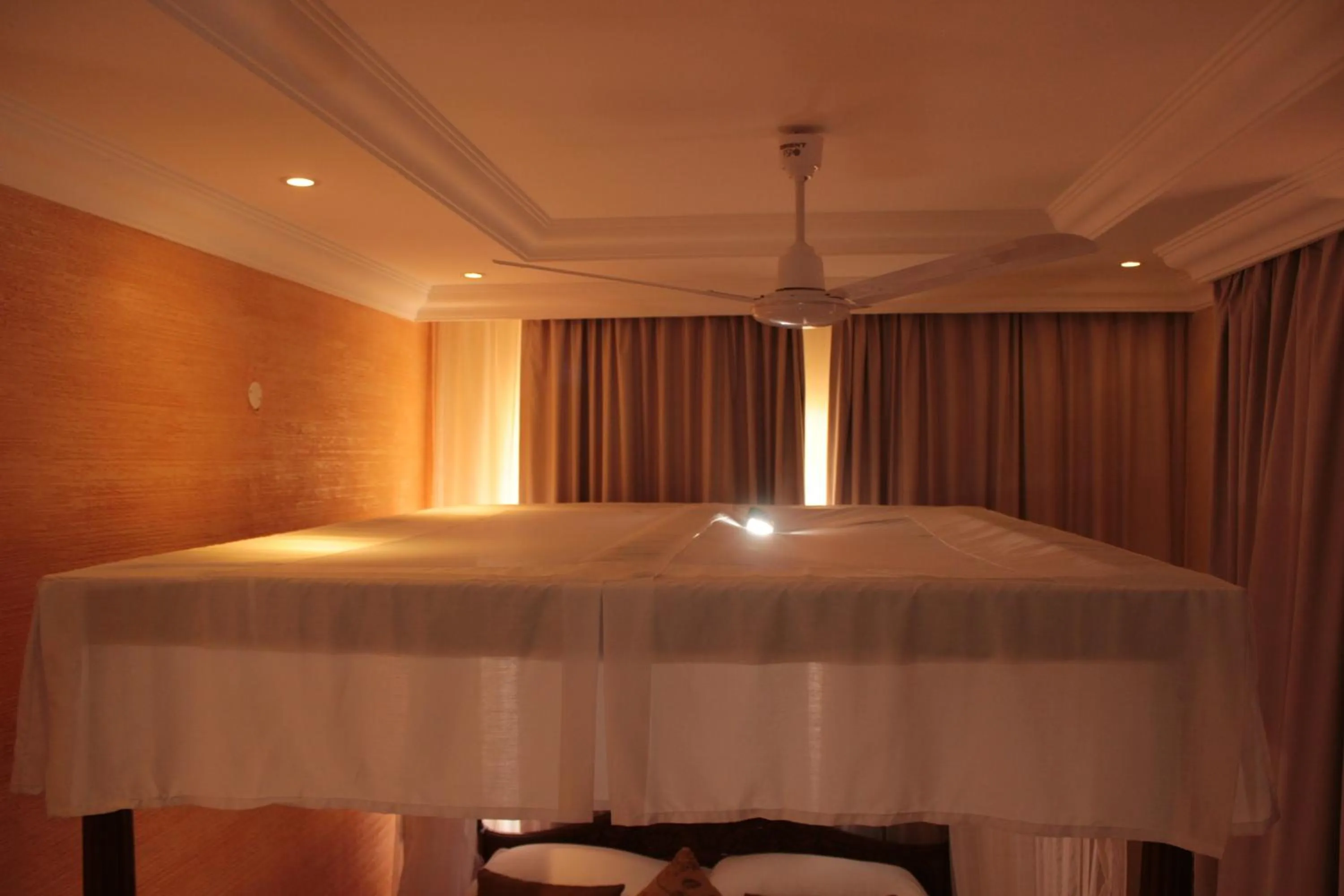 Moffat Court Boutique Hotel