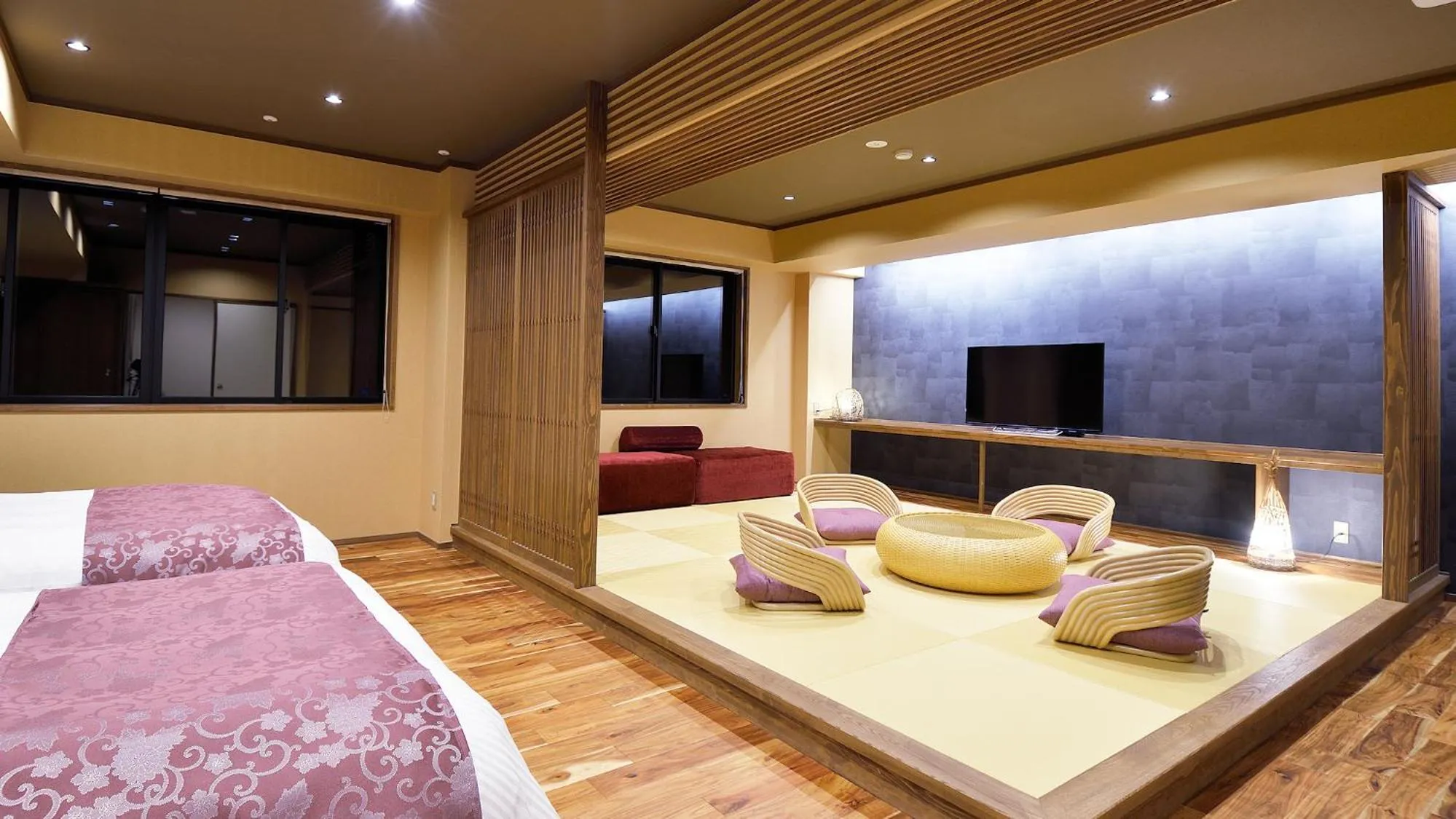 Photo of the whole room, Bed in Ryokan Okayama