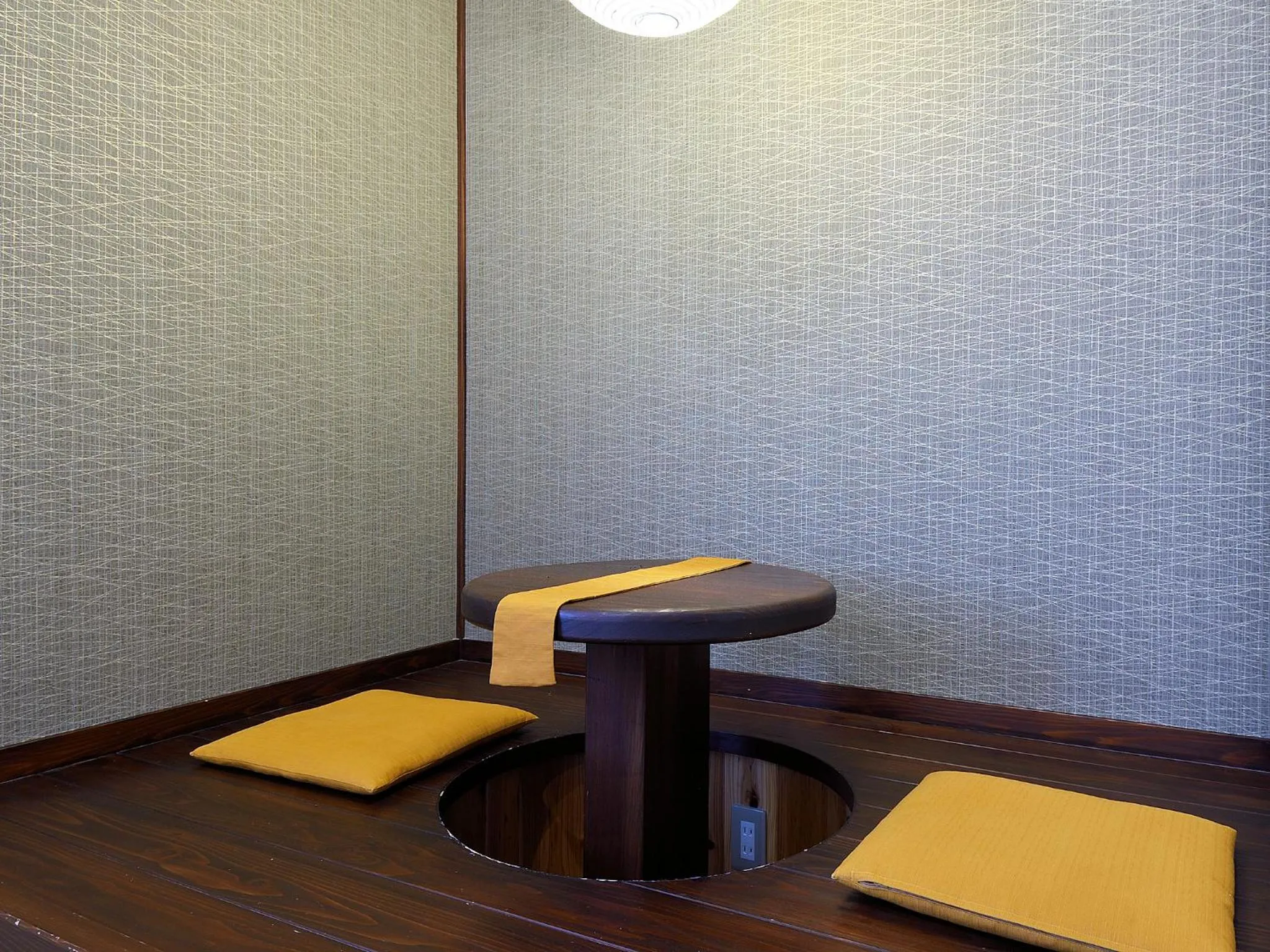 Photo of the whole room in Ryokan Okayama