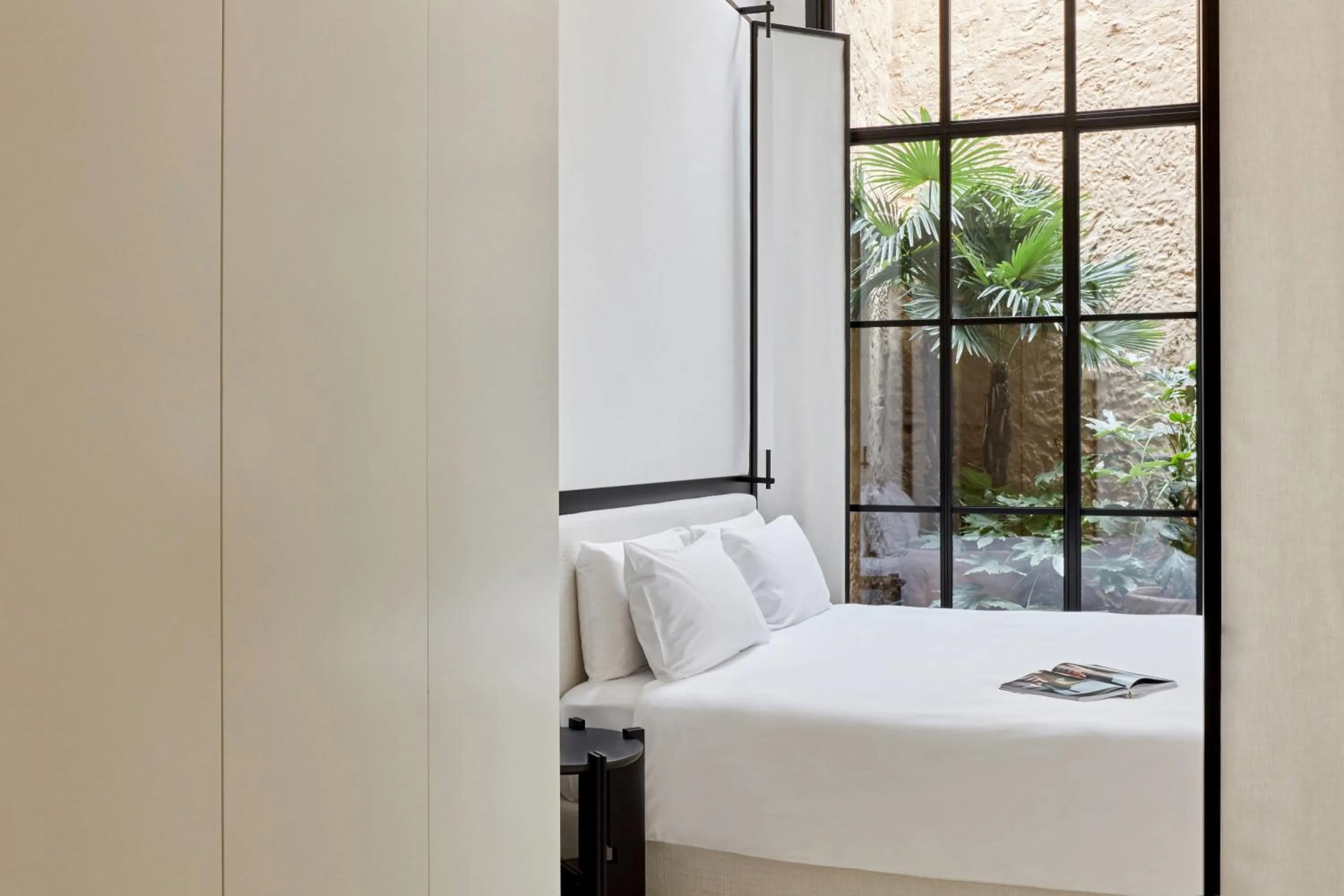 Bedroom, Bed in Palazzo Petrvs