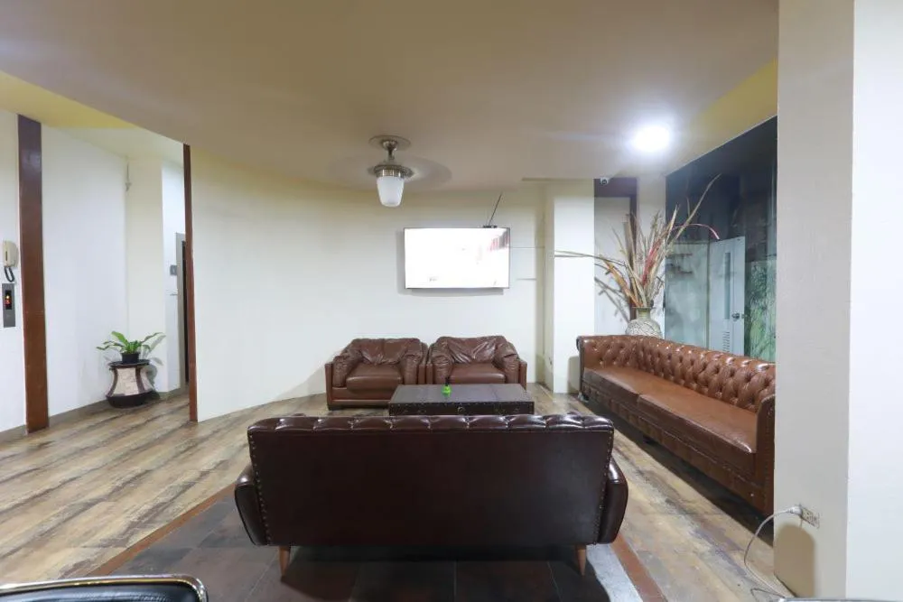 Lobby or reception in Pasadena Lodge