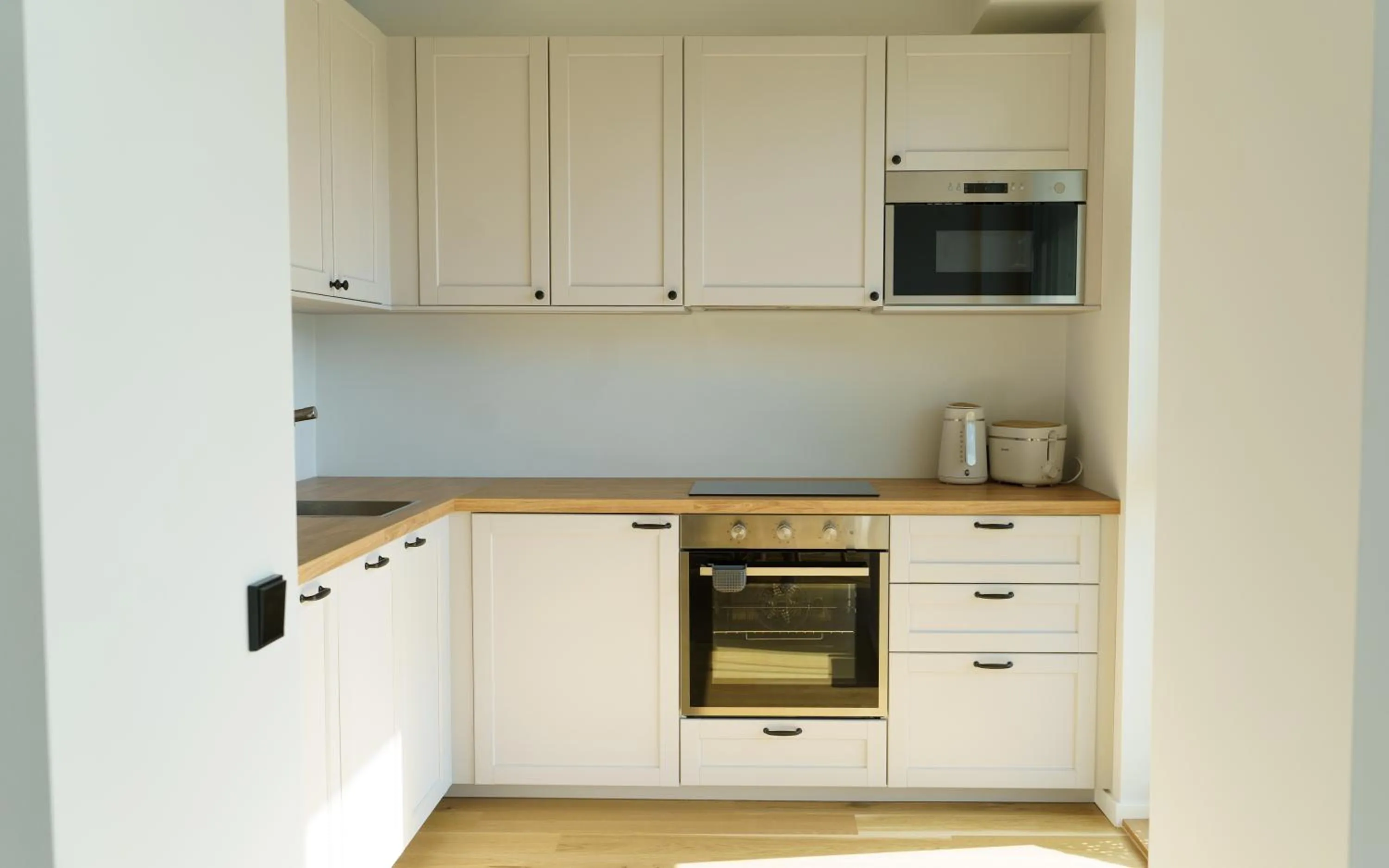 Kitchen or kitchenette in Bob W Pärnu