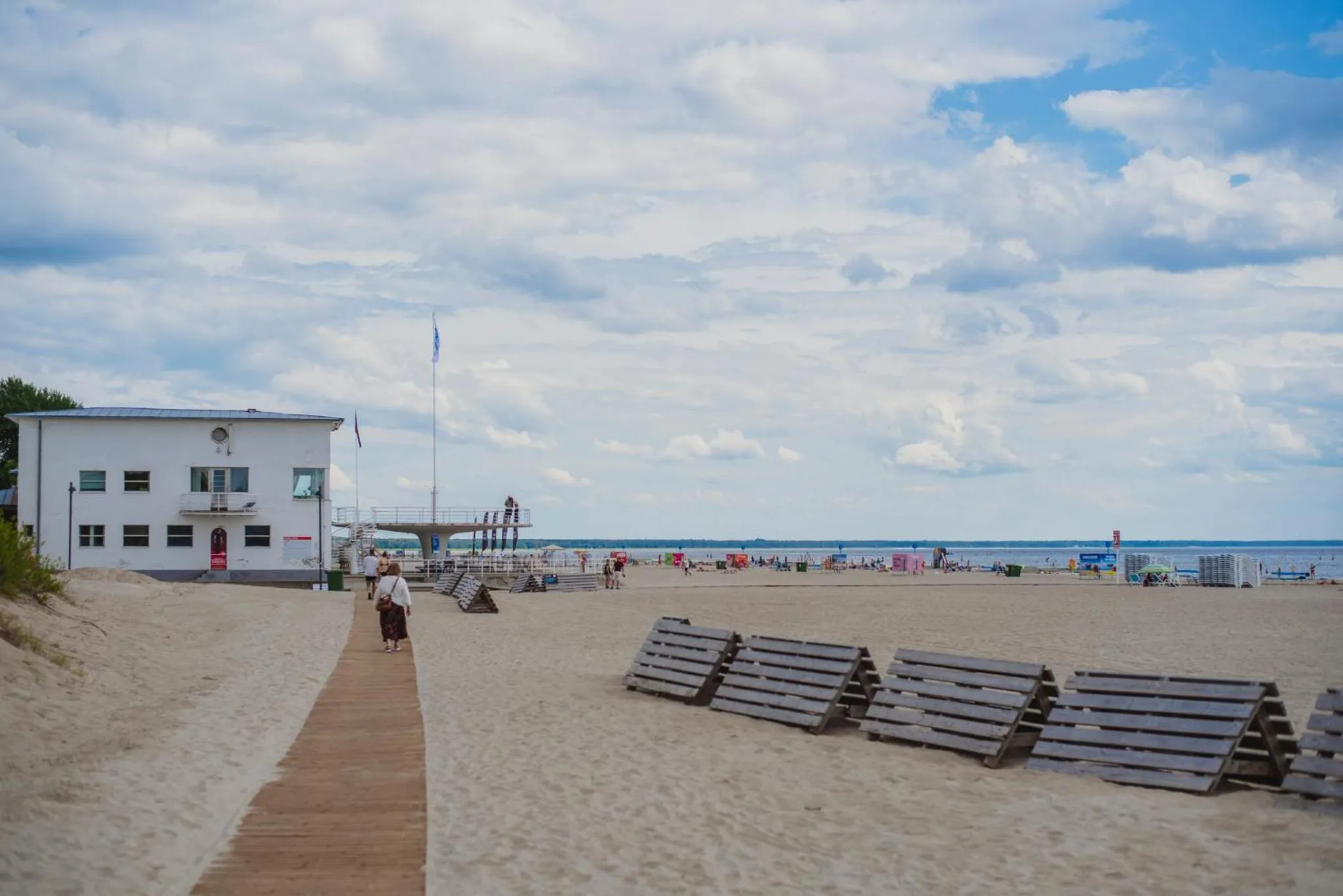 Beach in Bob W Pärnu
