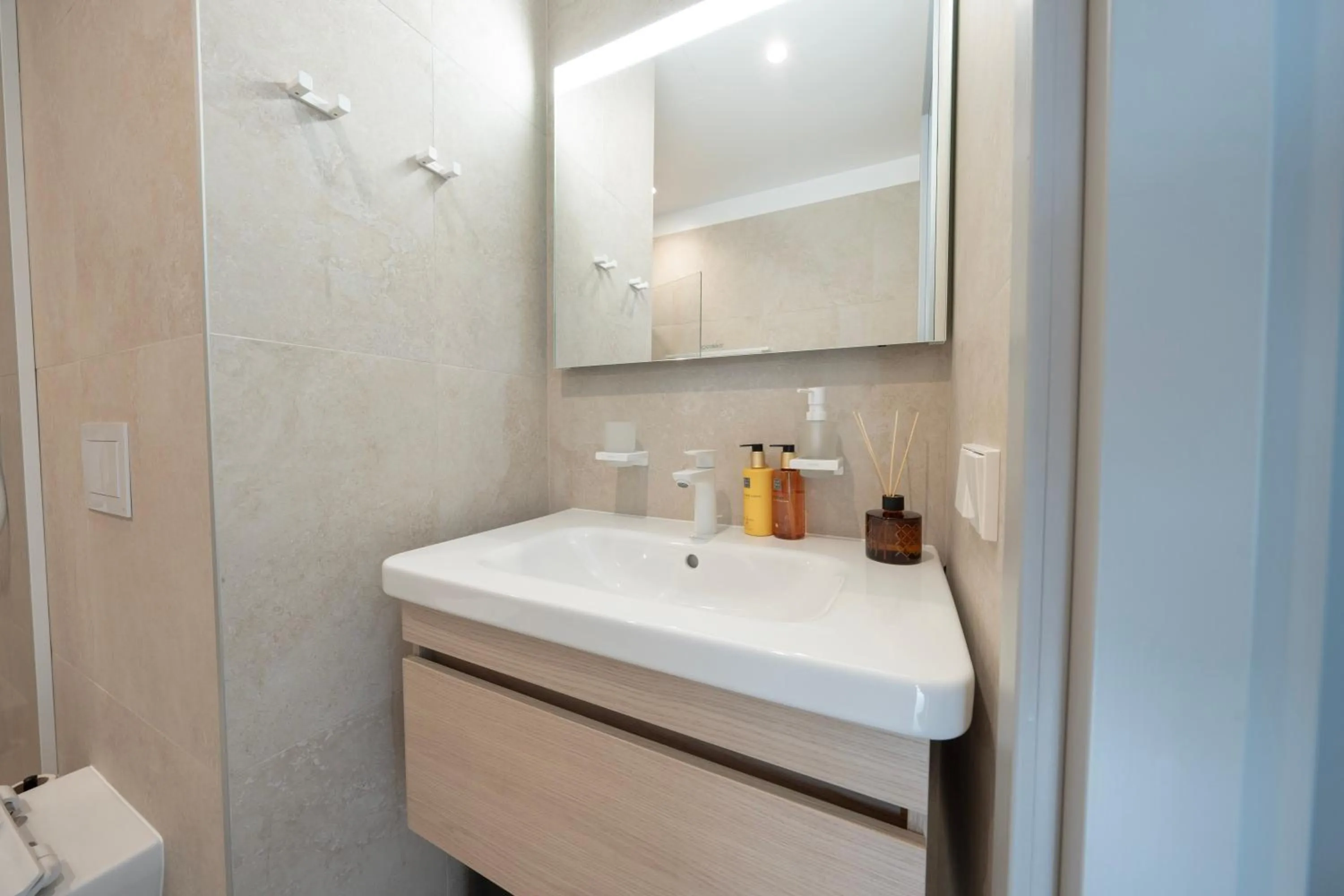 Shower in Bob W Pärnu