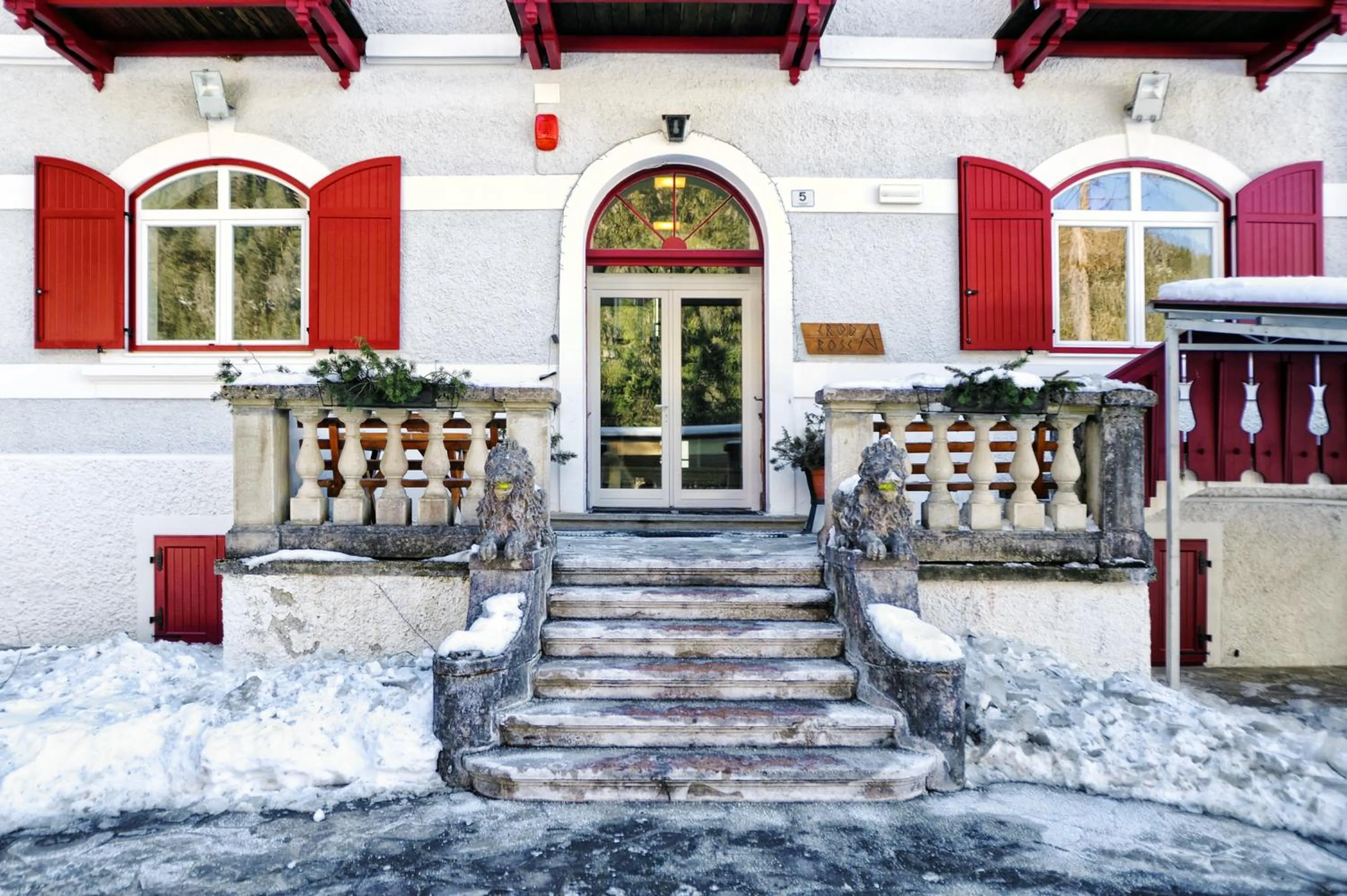 Property building in Hotel Croda Rossa