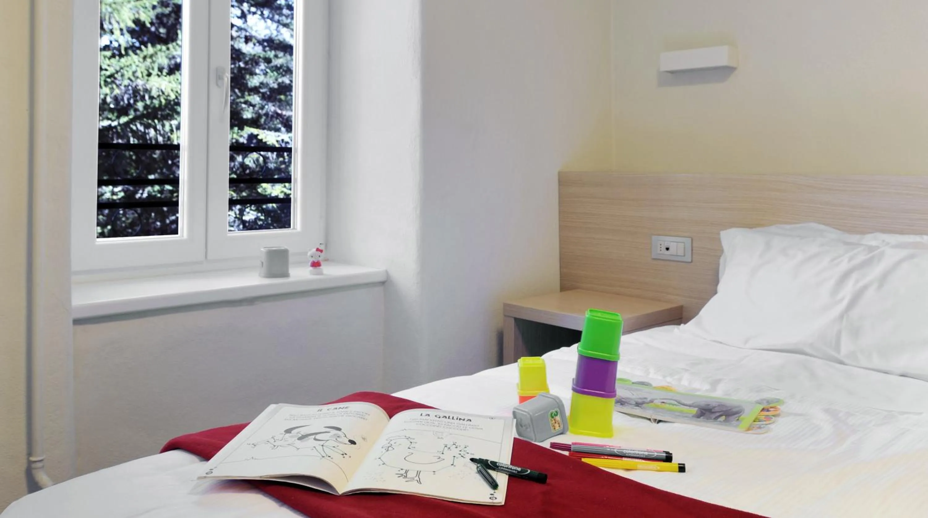 Bed in Hotel Croda Rossa