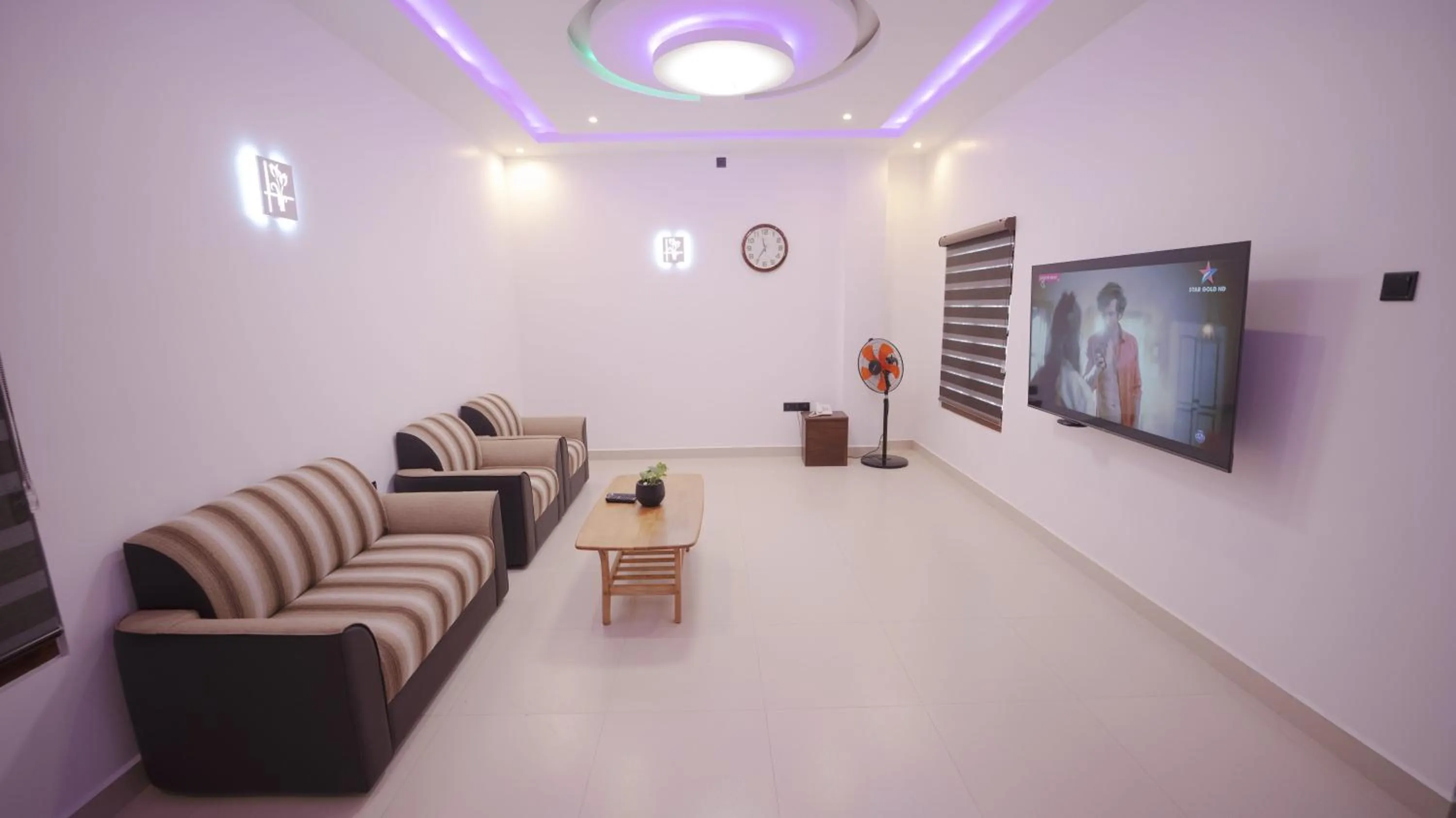 Communal lounge/ TV room in JAMUNA VILLA