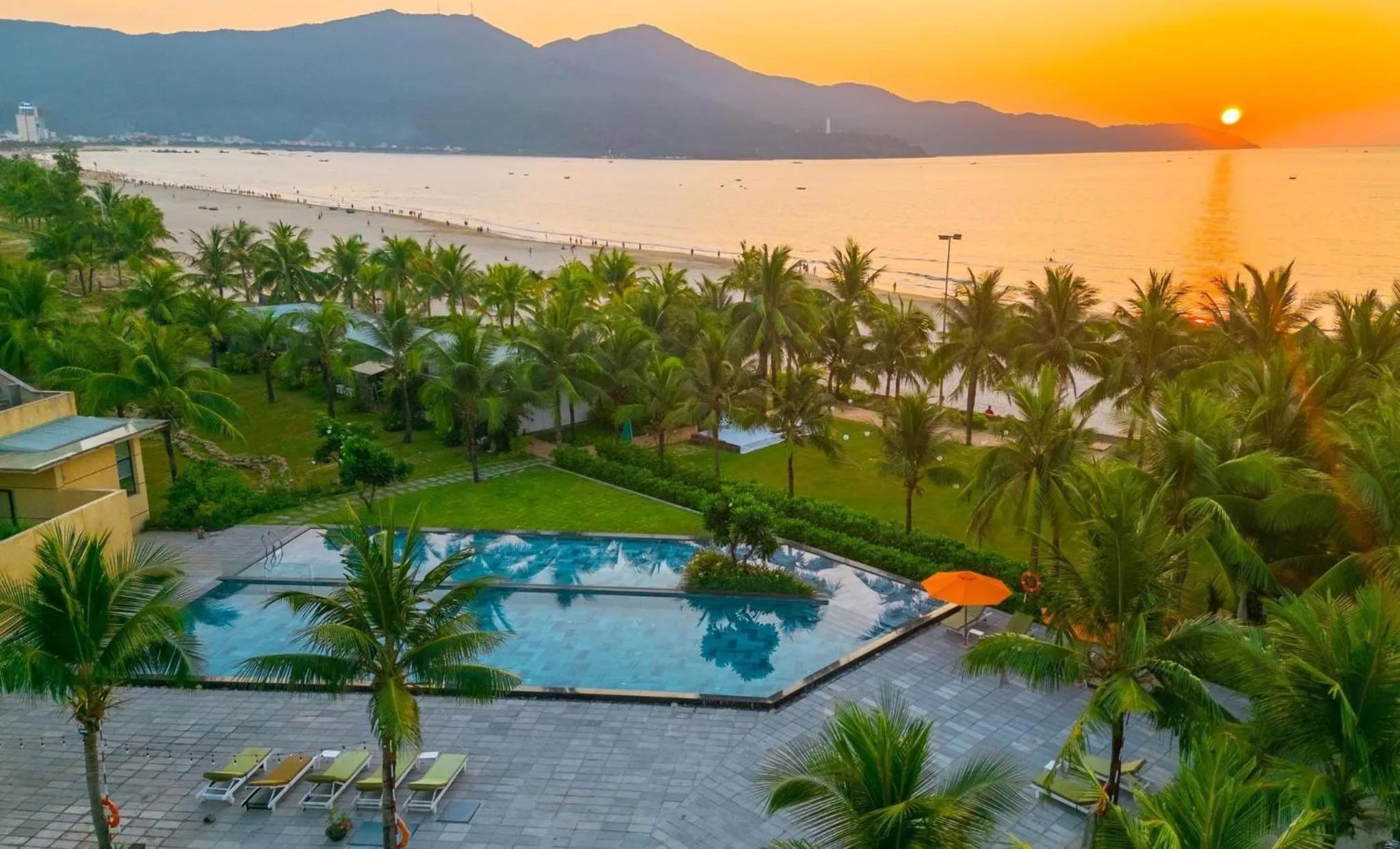 Beach in Temple Da Nang Resort